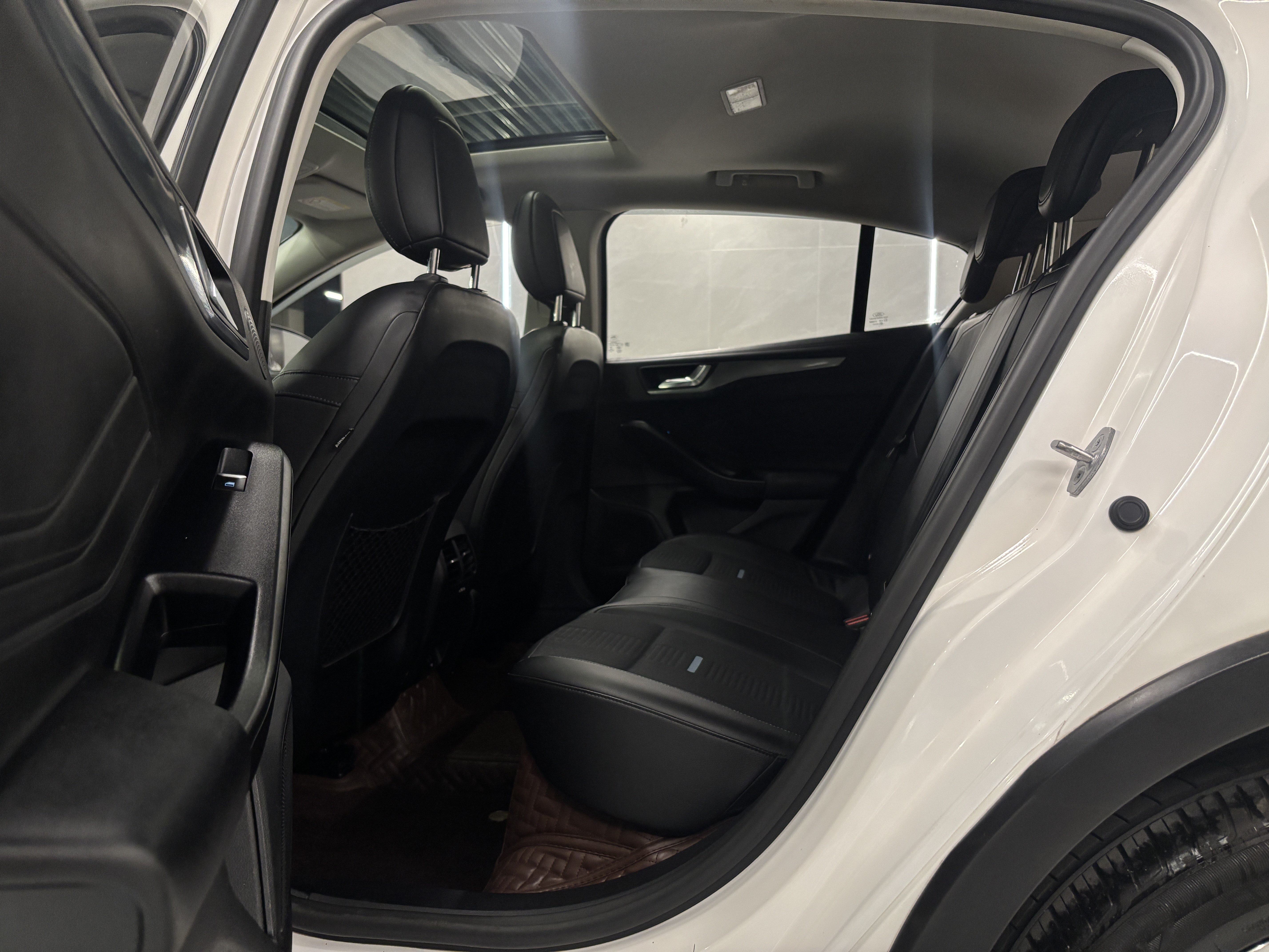 Ford Focus Active 2021 #9 Ford Focus Active 2021 car image #9