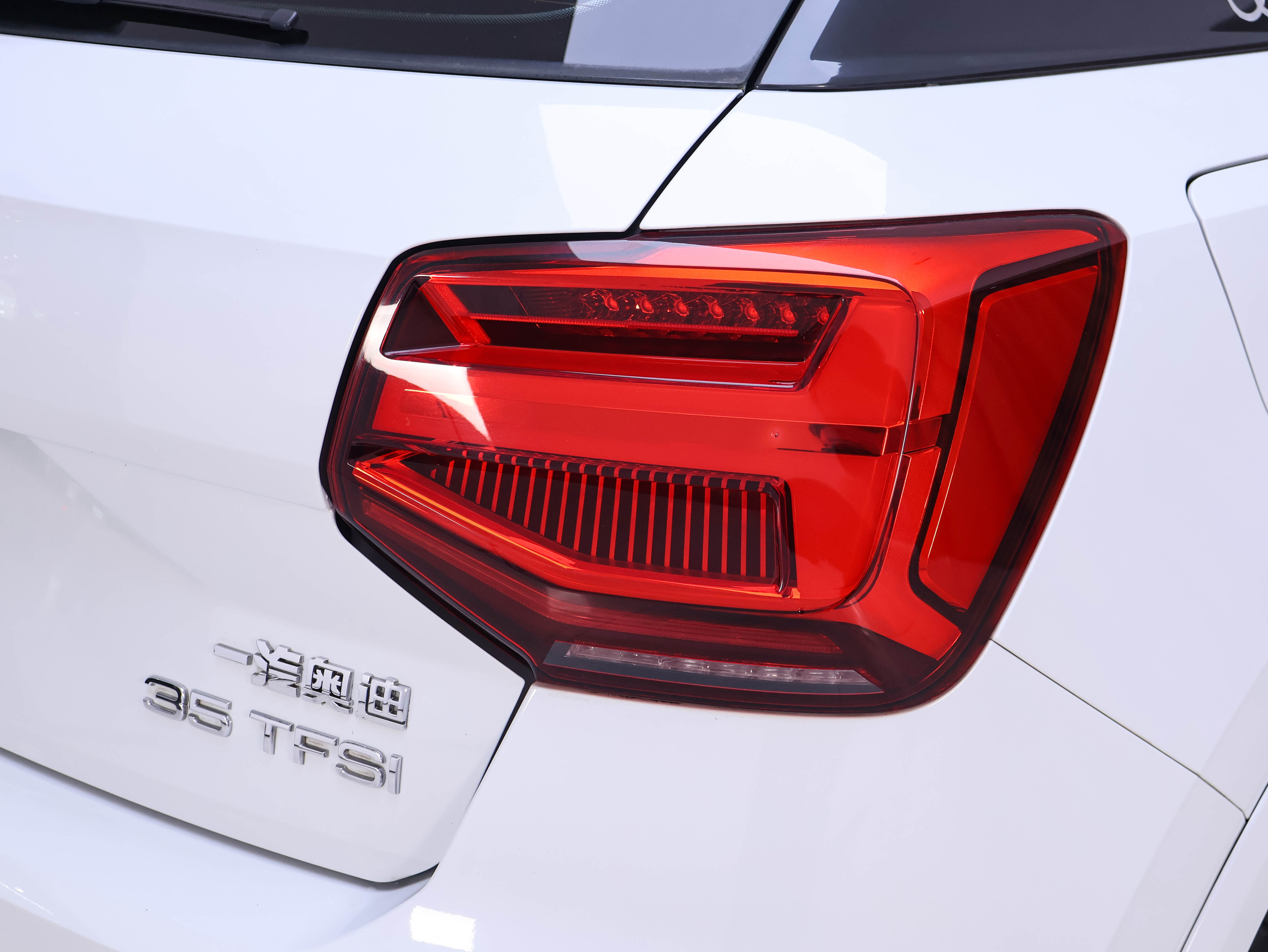 Q2L 2021 #9 Q2L 2021 car image #9