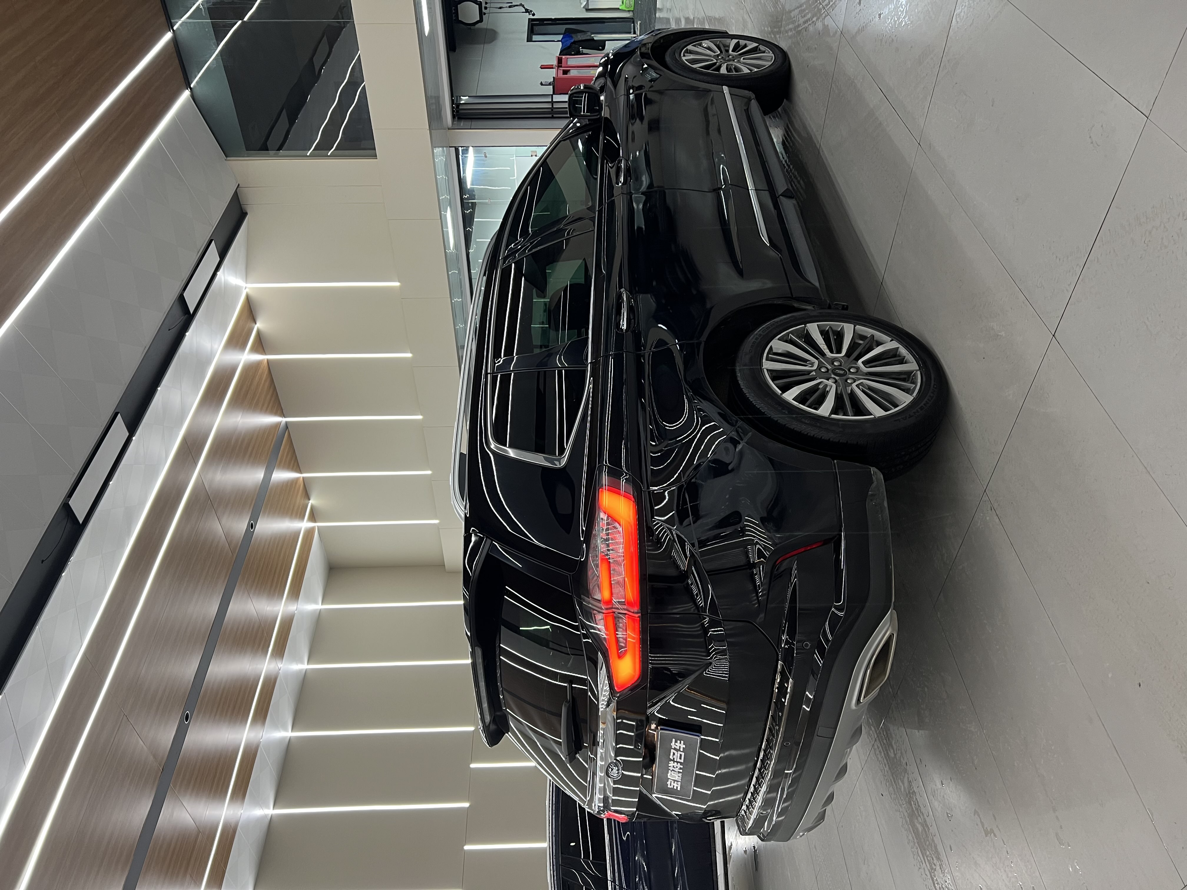 Ford Edge 2022 #9 Ford Edge 2022 car image #9