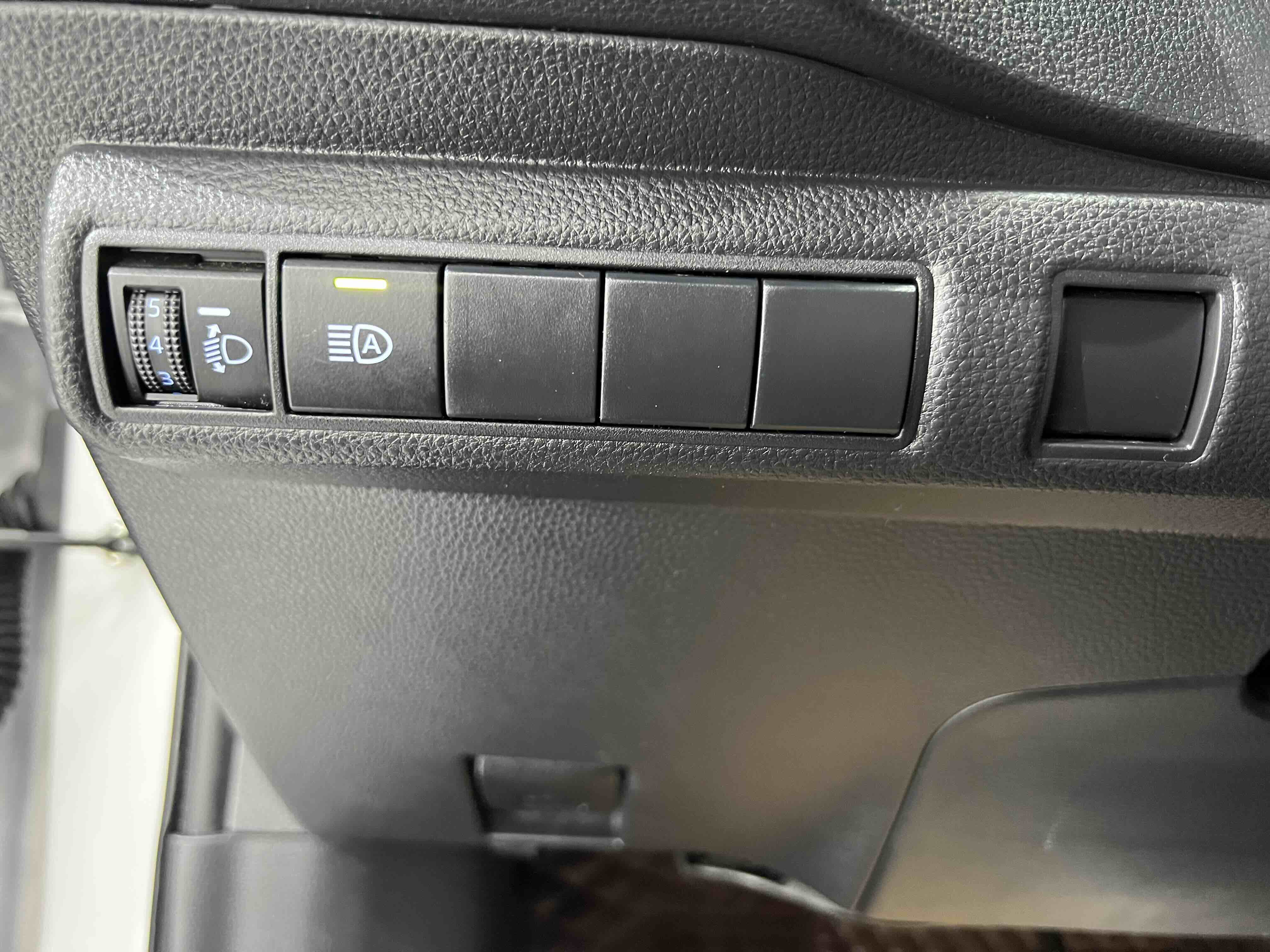 Toyota Corolla 2021 car image #9