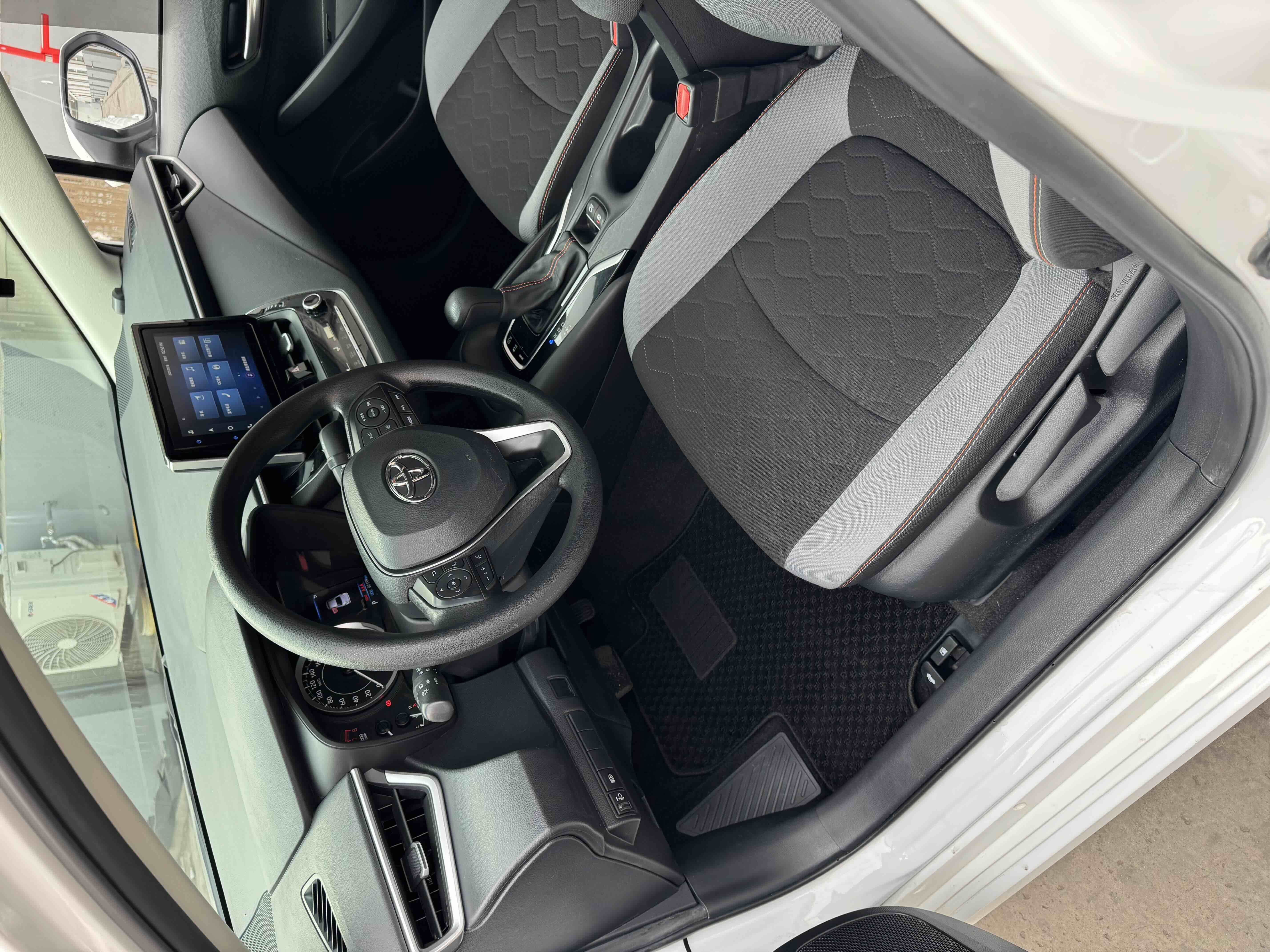Corolla 2021 car image #9