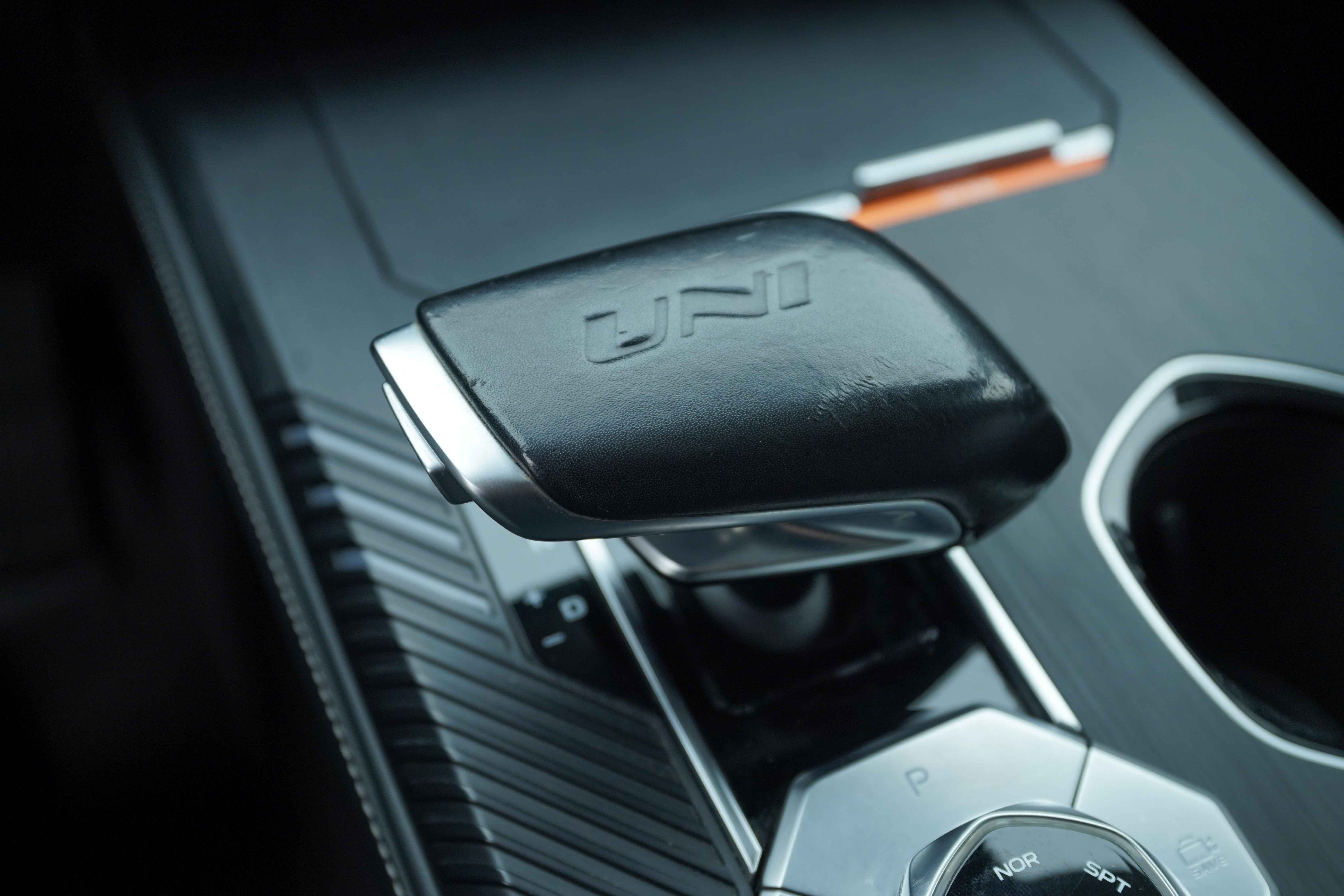 长安 长安UNI-K 2021 汽车图片 #9