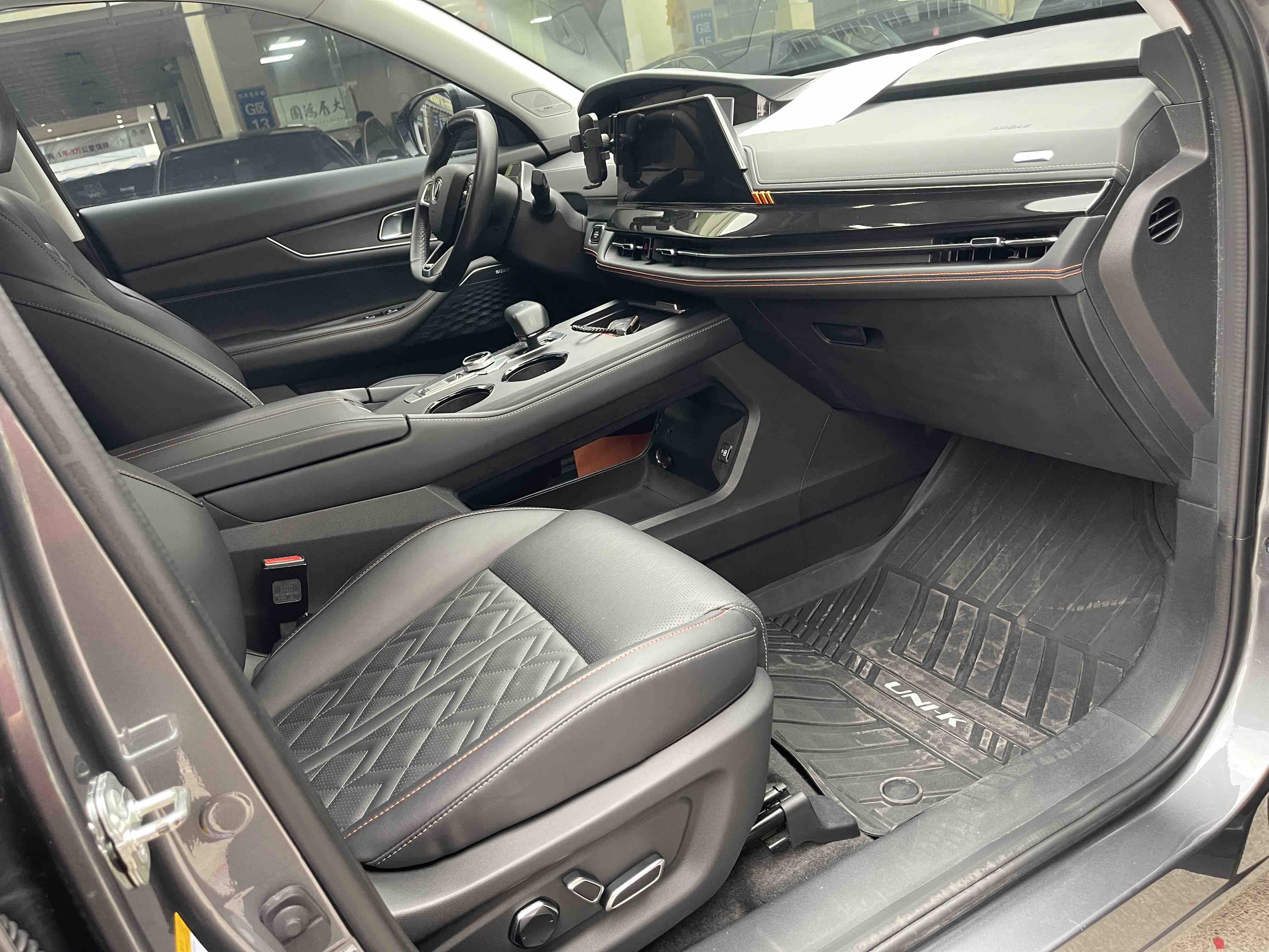 Changan UNI-K 2021 #9 Changan UNI-K 2021 car image #9