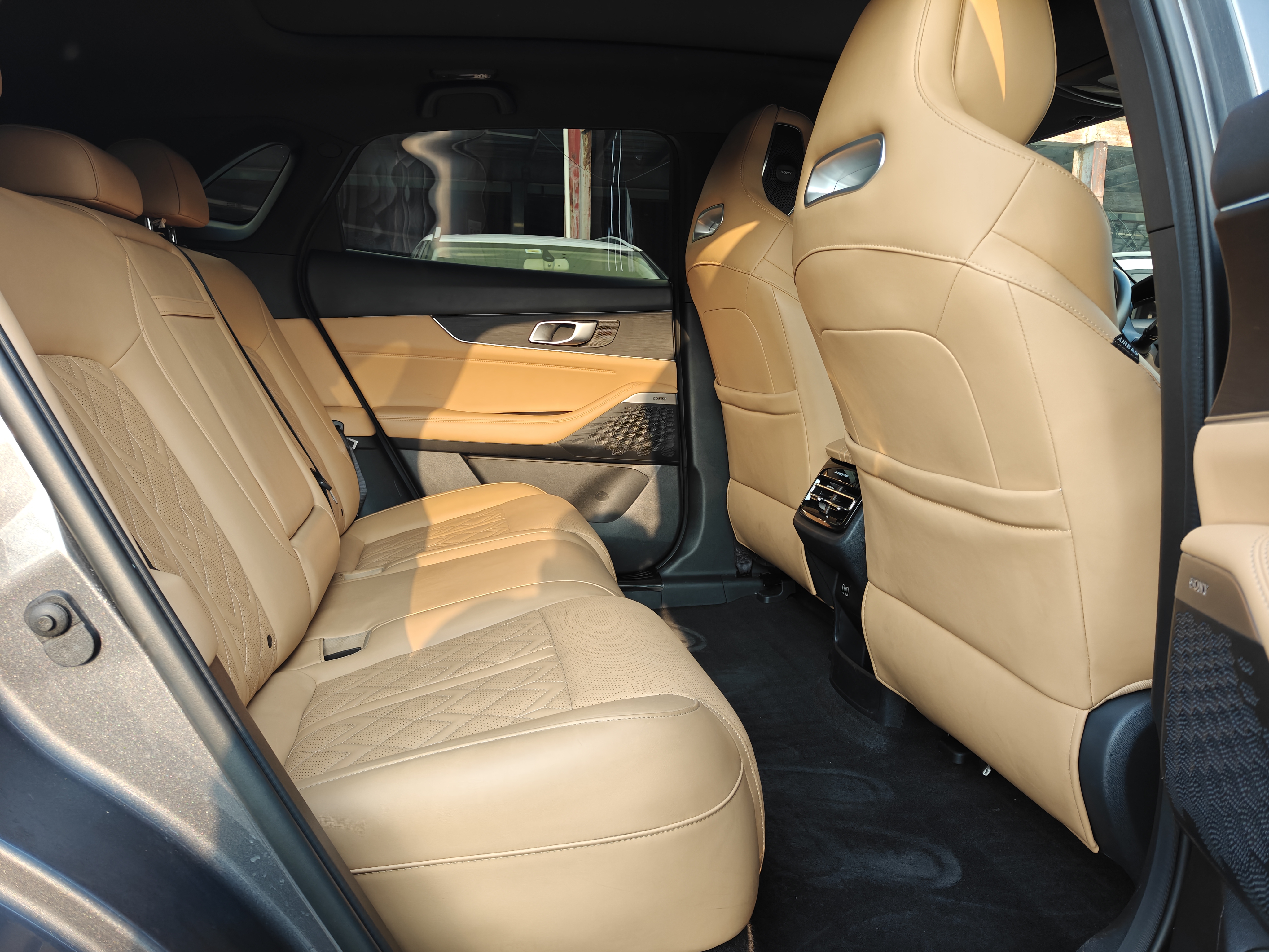 Changan UNI-K 2021 #9 Changan UNI-K 2021 car image #9