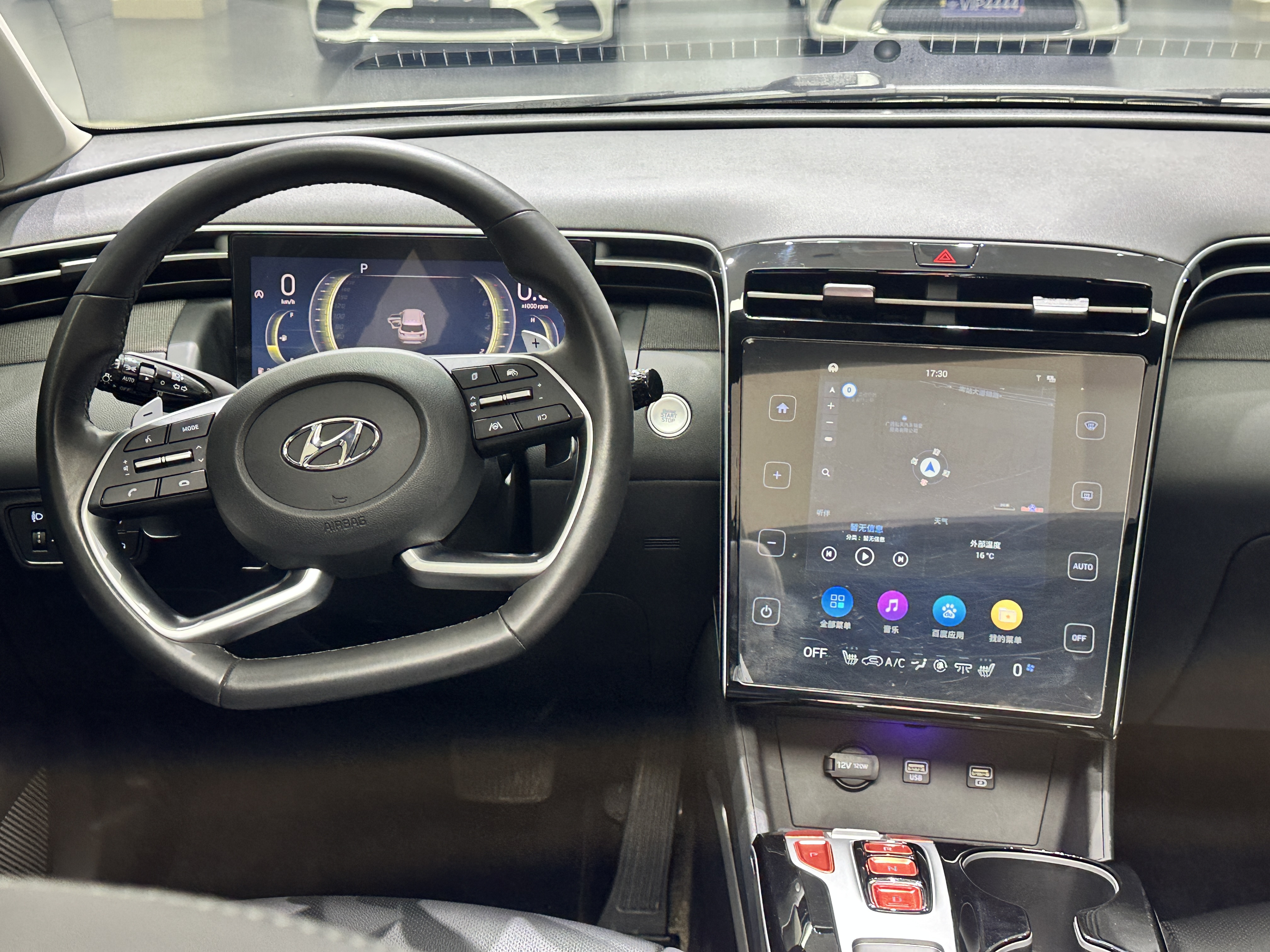 Hyundai Tucson 2022 immagine di auto #9