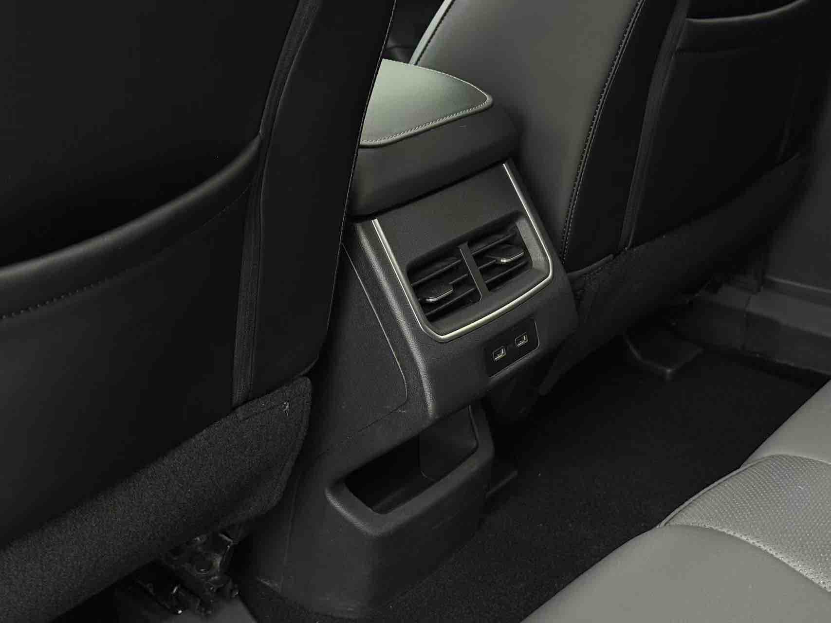 Haval H6 2021 #9 Haval H6 2021 car image #9