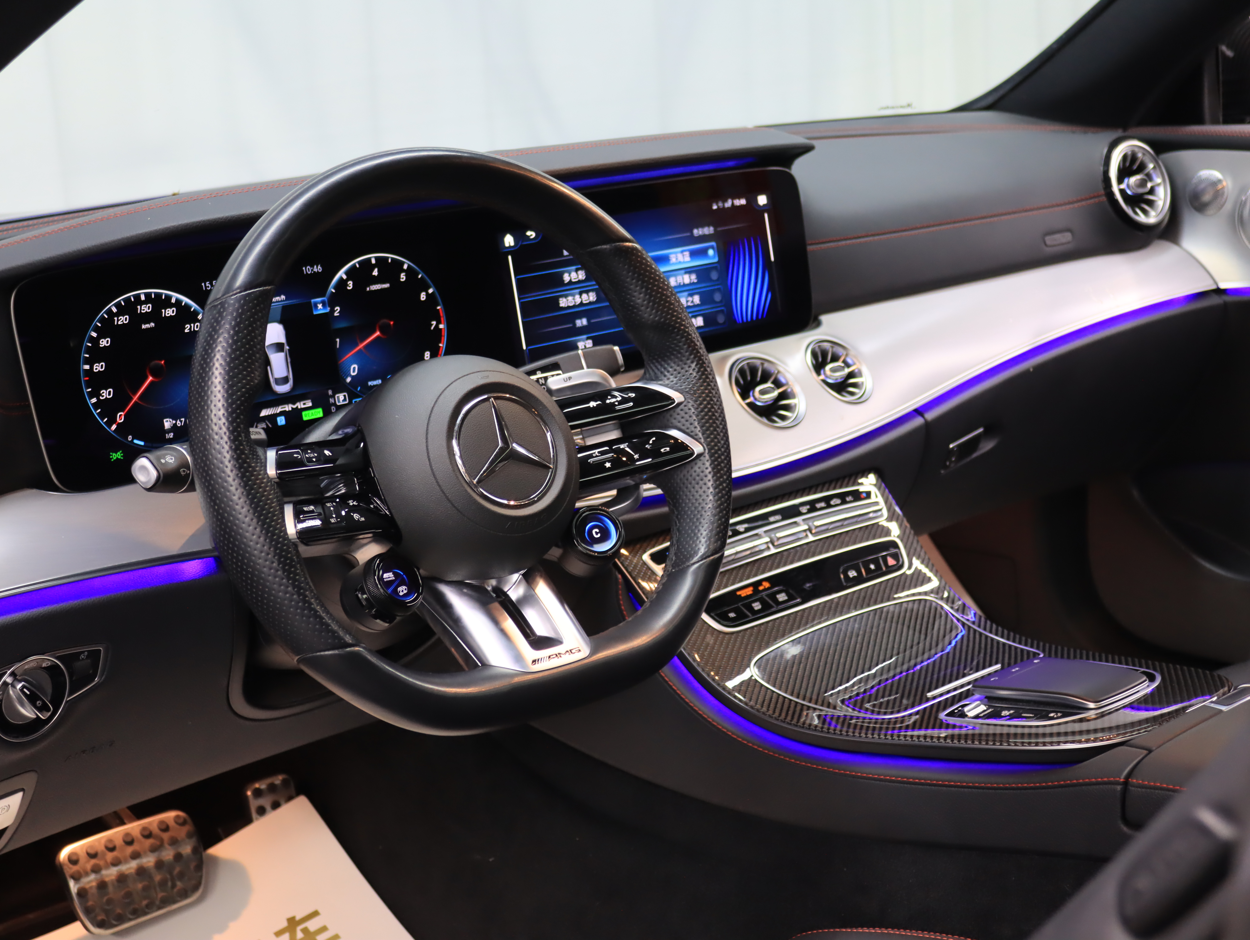 Mercedes-Benz E AMG 2022 immagine di auto #9