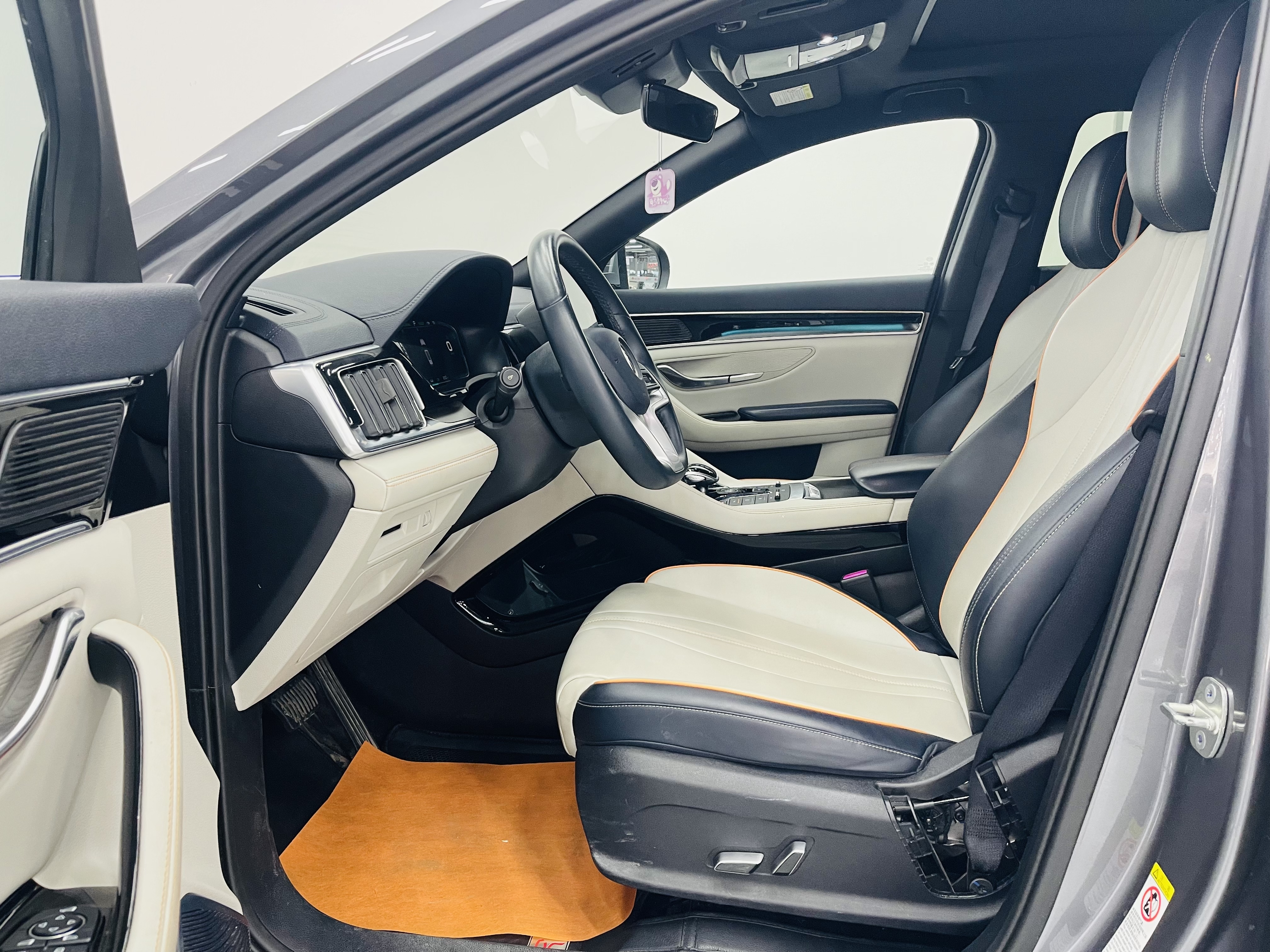 BYD Song Plus New Energy 2022 #9 BYD Song Plus New Energy 2022 car image #9