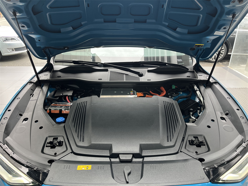 Audi e-tron 2023 #9 Audi e-tron 2023 car image #9