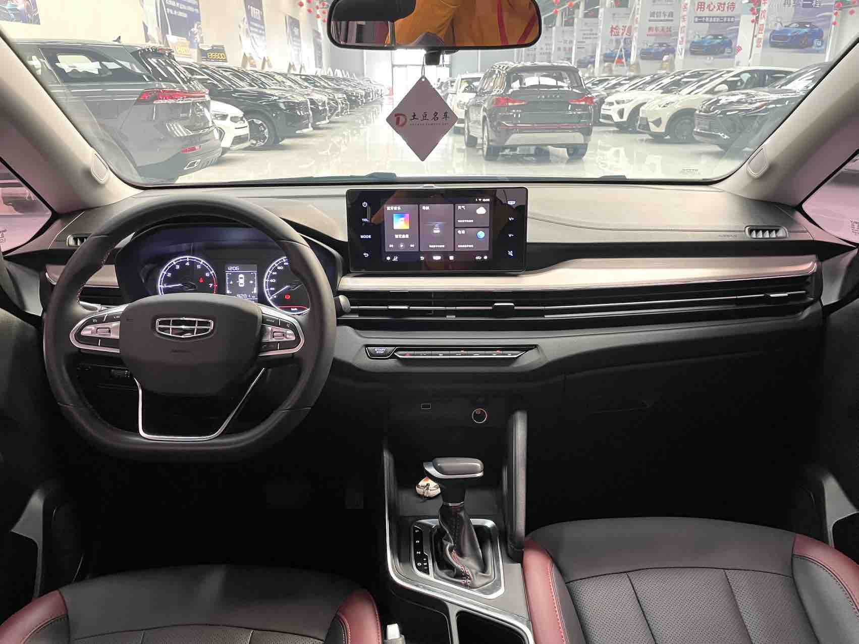 Vision X3 2021 #9 Vision X3 2021 car image #9