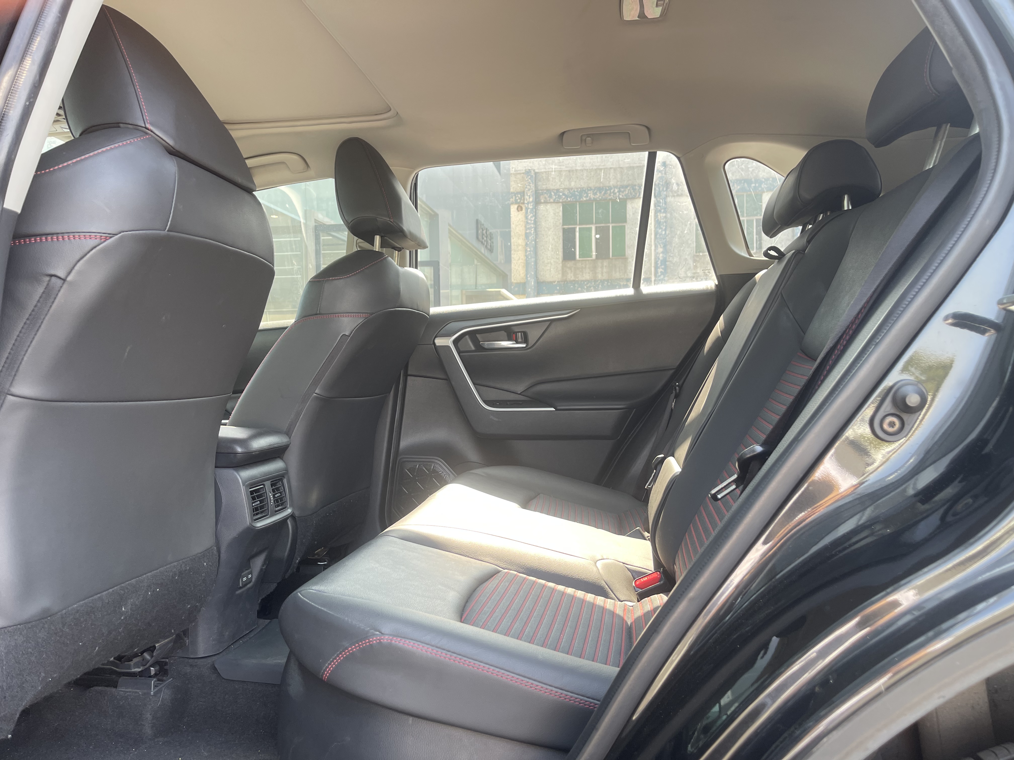 Toyota RAV4 Hybird E+ 2022 #9 Toyota RAV4 Hybird E+ 2022 immagine di auto #9