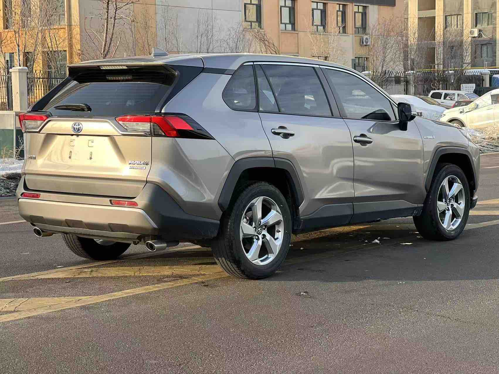 Toyota RAV4 Hybird E+ 2022 #9 Toyota RAV4 Hybird E+ 2022 car image #9