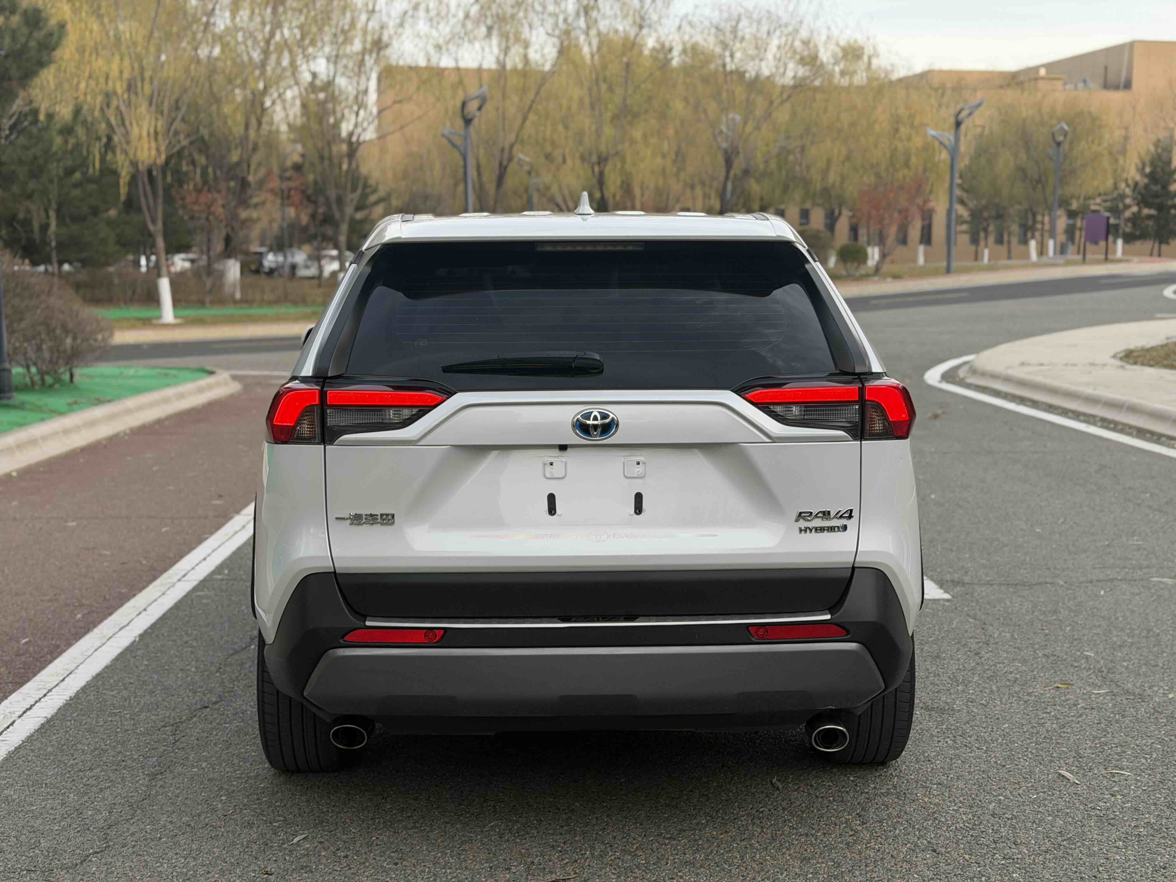 Toyota RAV4 Hybird E+ 2022 #9 Toyota RAV4 Hybird E+ 2022 car image #9