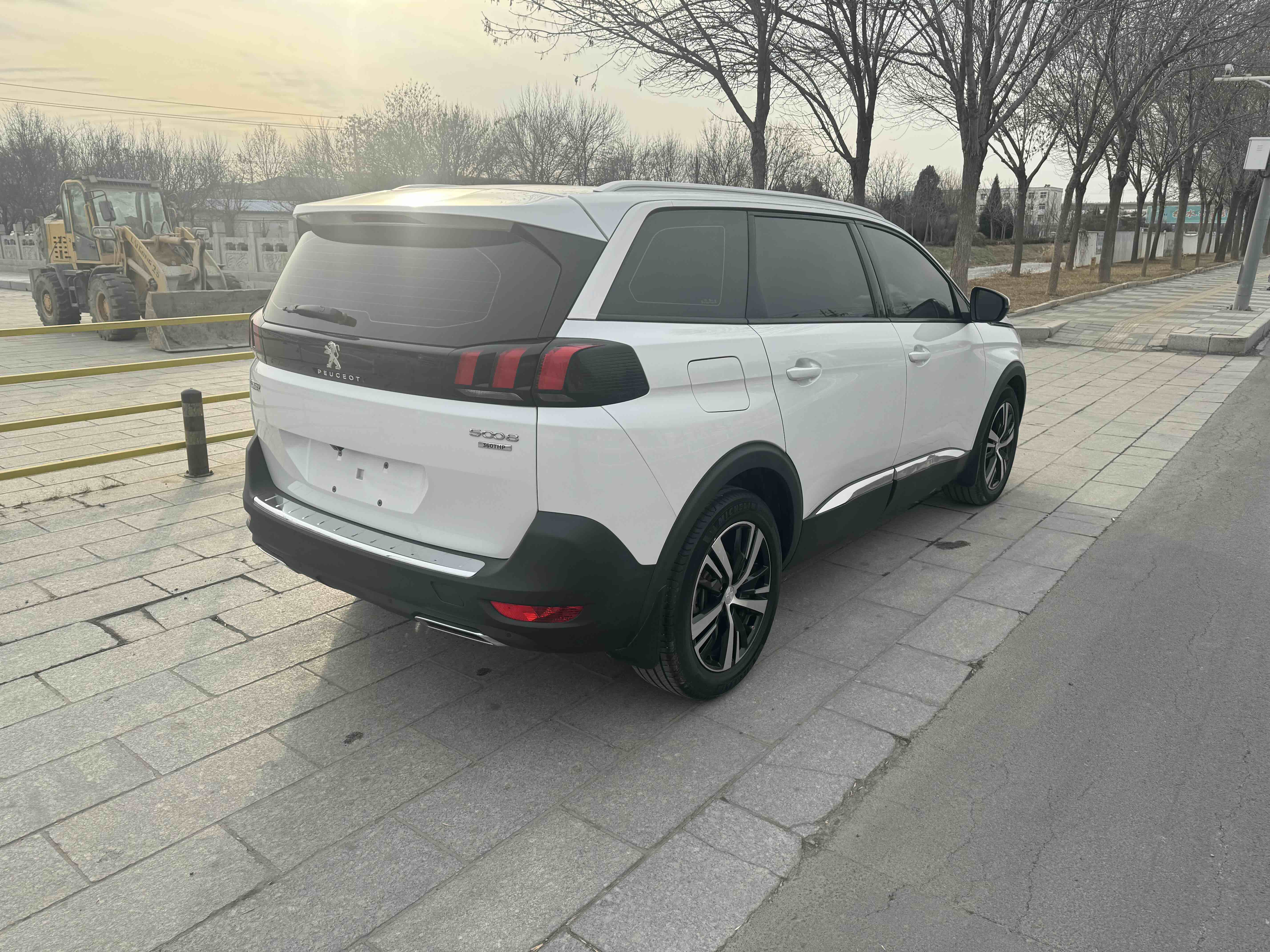 Peugeot 5008 2023 #9 Peugeot 5008 2023 car image #9