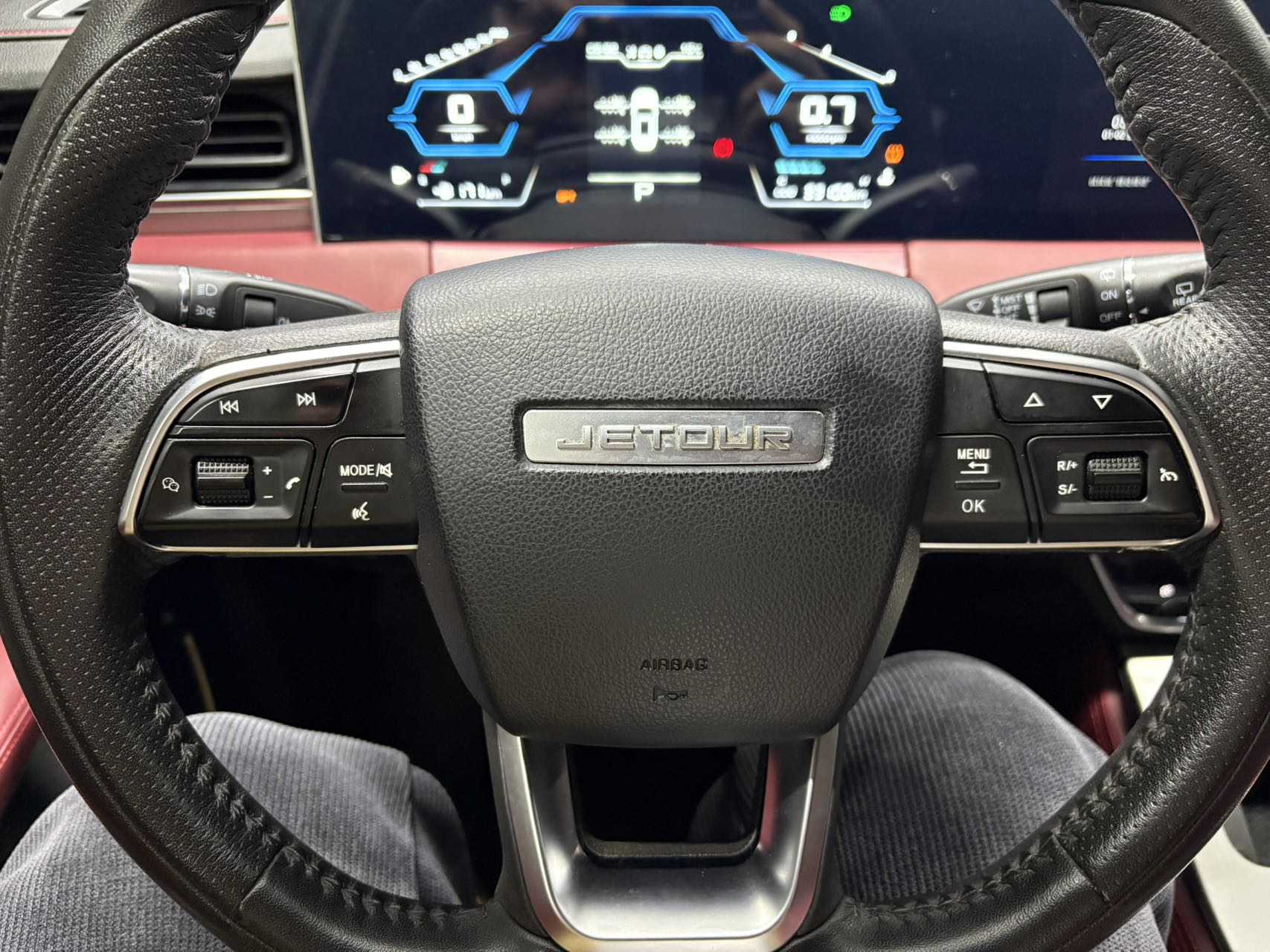 X70 PLUS 2022 car image #9