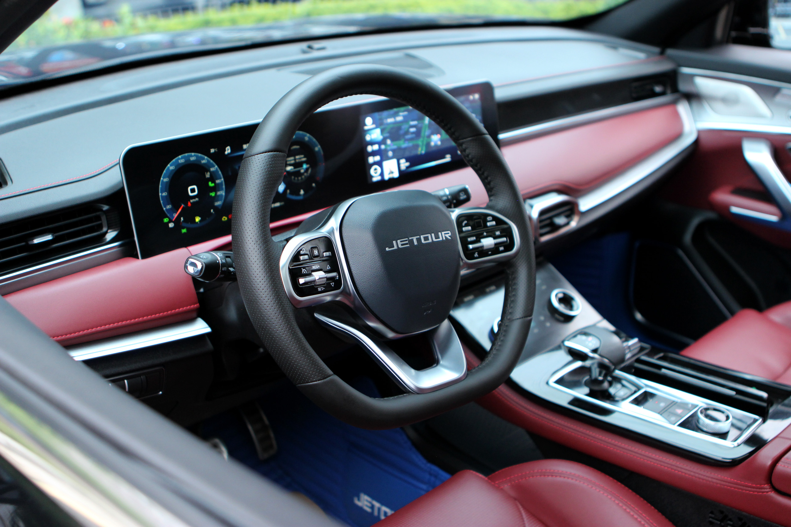 X70 PLUS 2022 car image #9