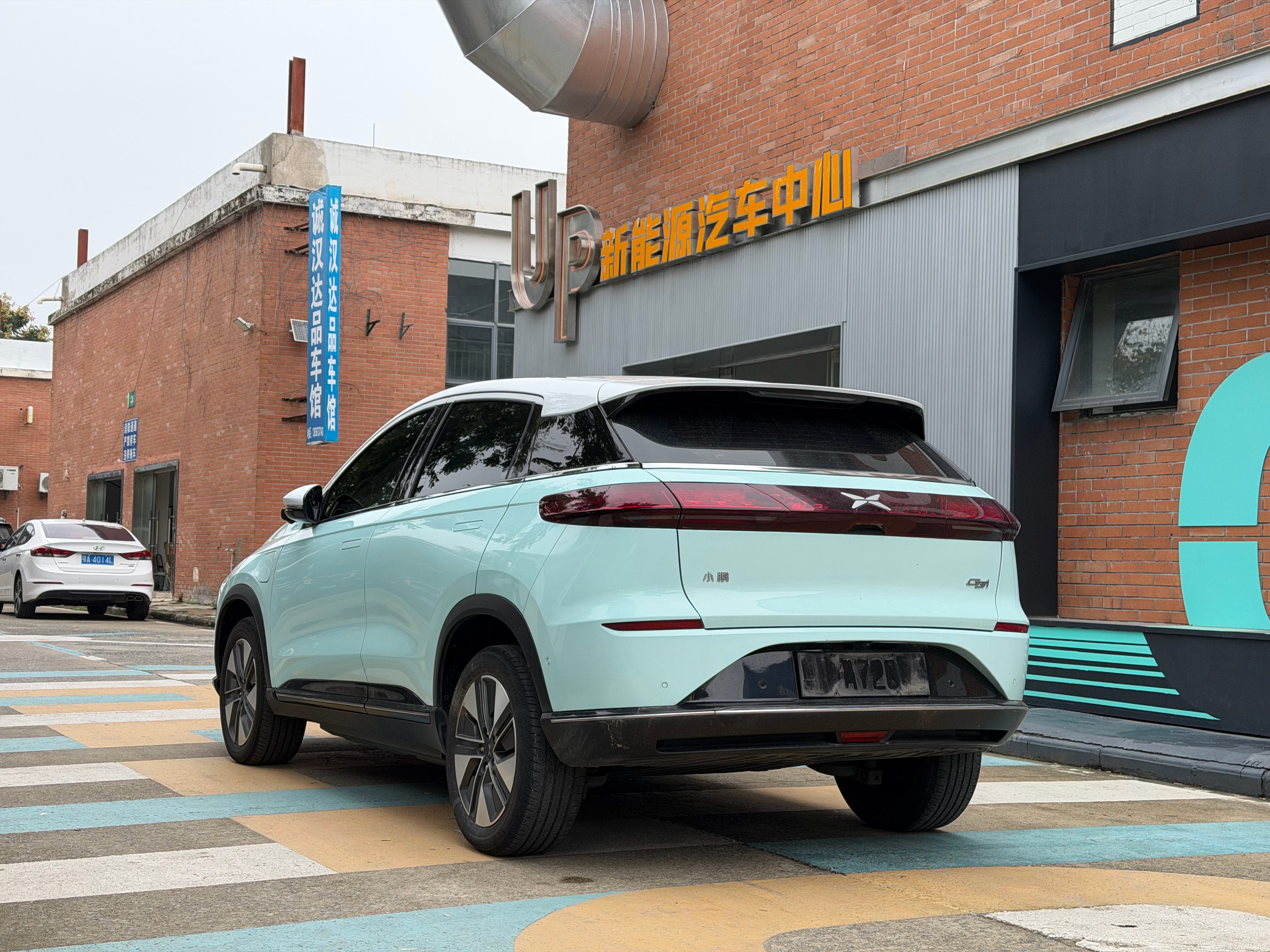 Xpeng 2022 изображение автомобиля #9