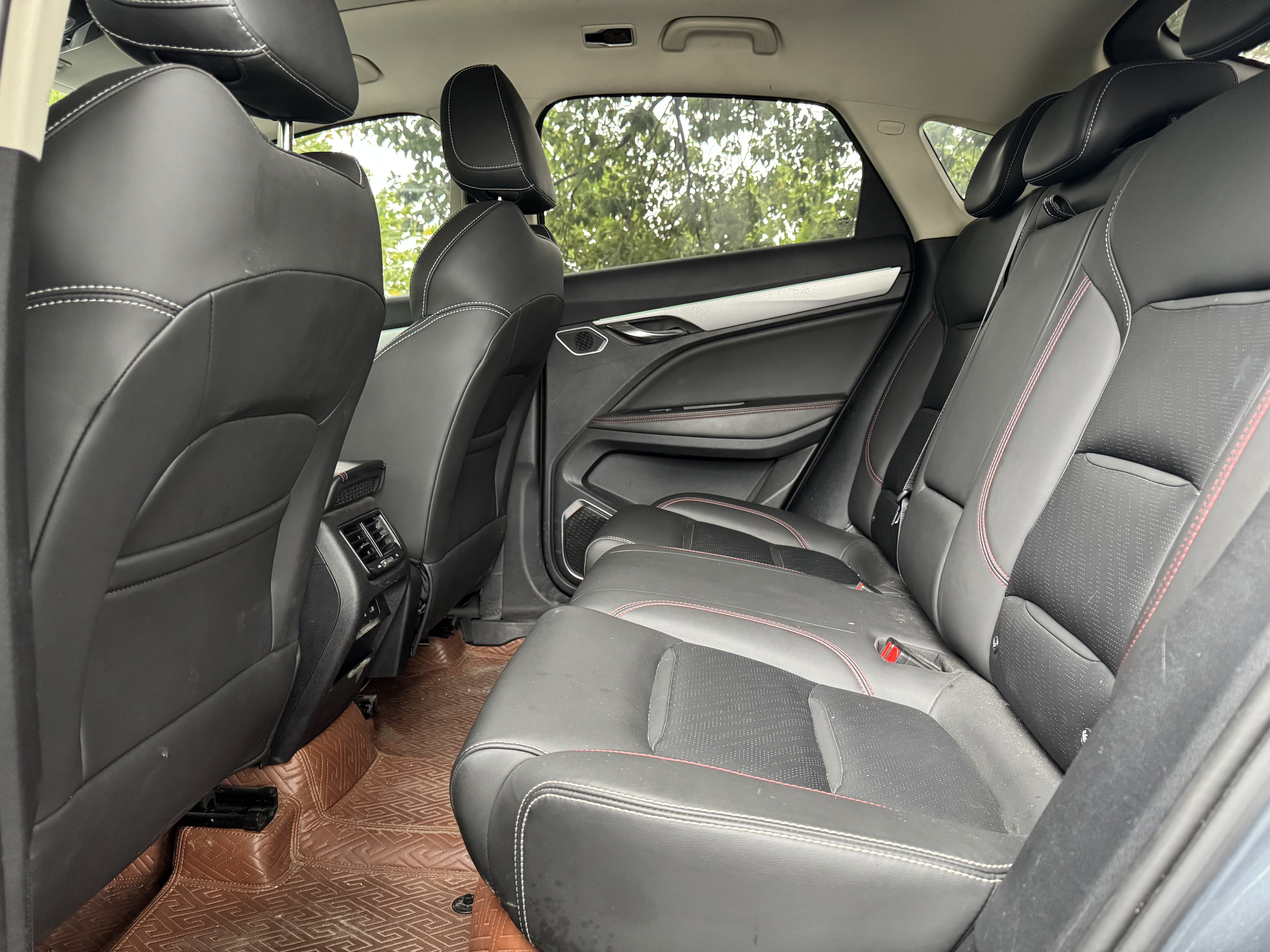 GEELY Tugella S 2021 #9 GEELY Tugella S 2021 car image #9