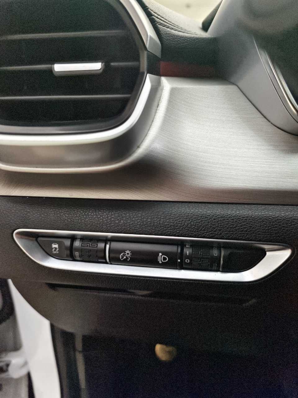 GEELY Coolray 2021 #9 GEELY Coolray 2021 car image #9
