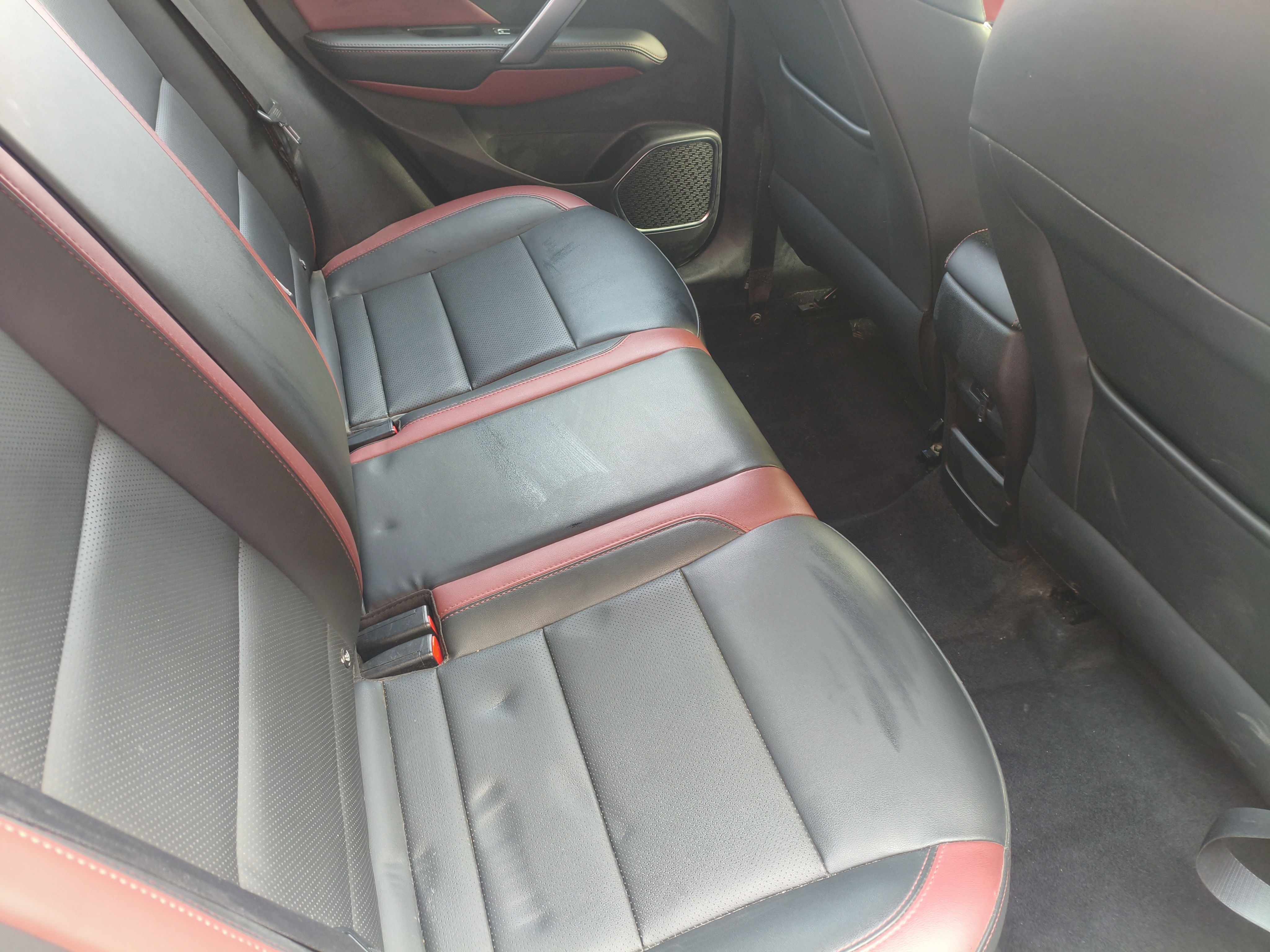 GEELY Coolray 2021 car image #9