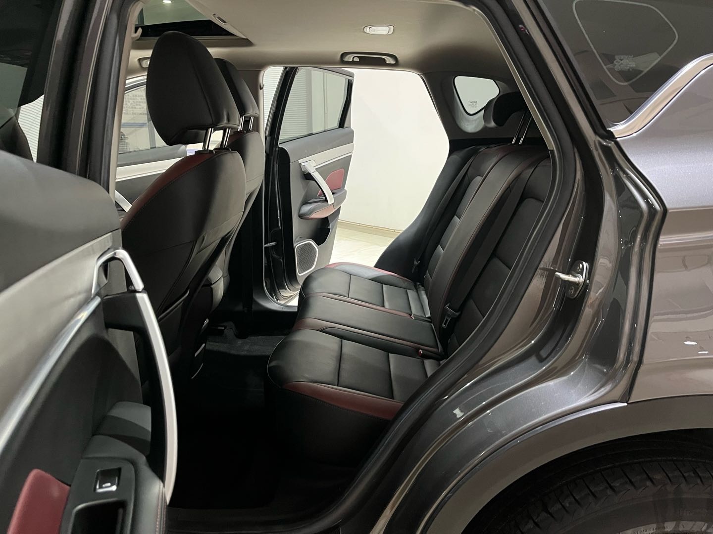 GEELY Coolray 2021 car image #9