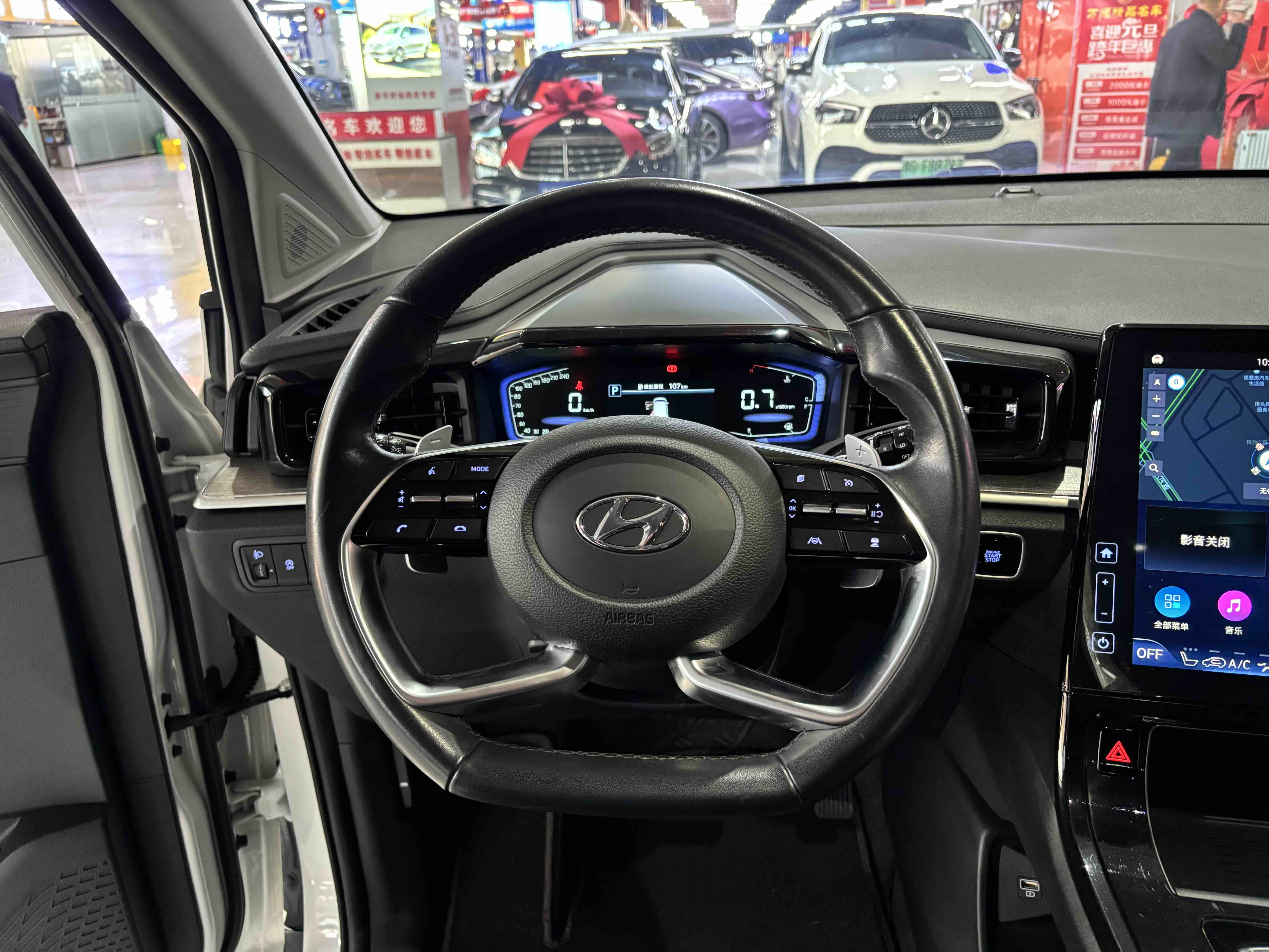 Hyundai Custo 2023 #9 Hyundai Custo 2023 car image #9