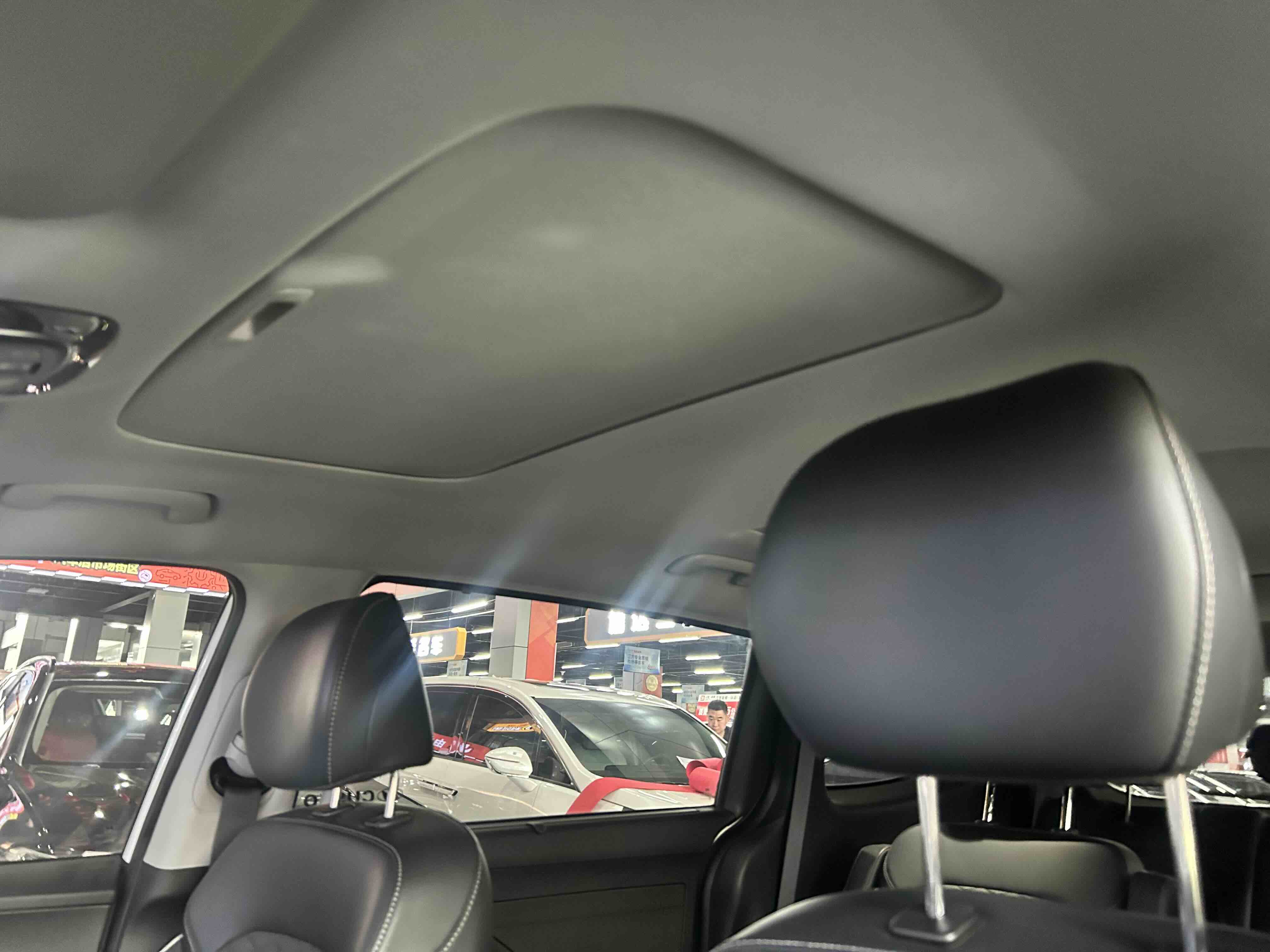 Hyundai Custo 2024 immagine di auto #9