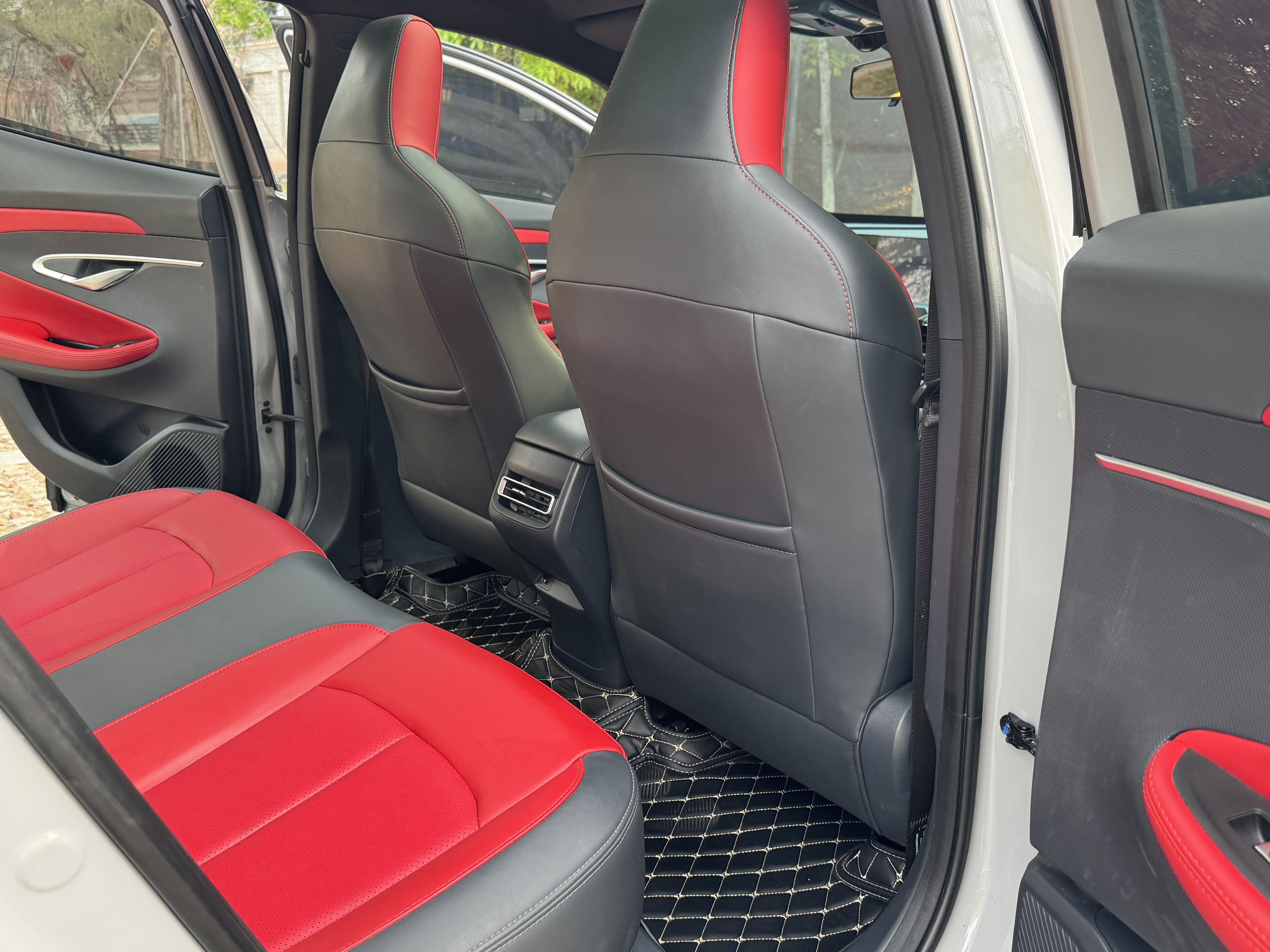 Changan UNI-T 2021 imagem de carro #9