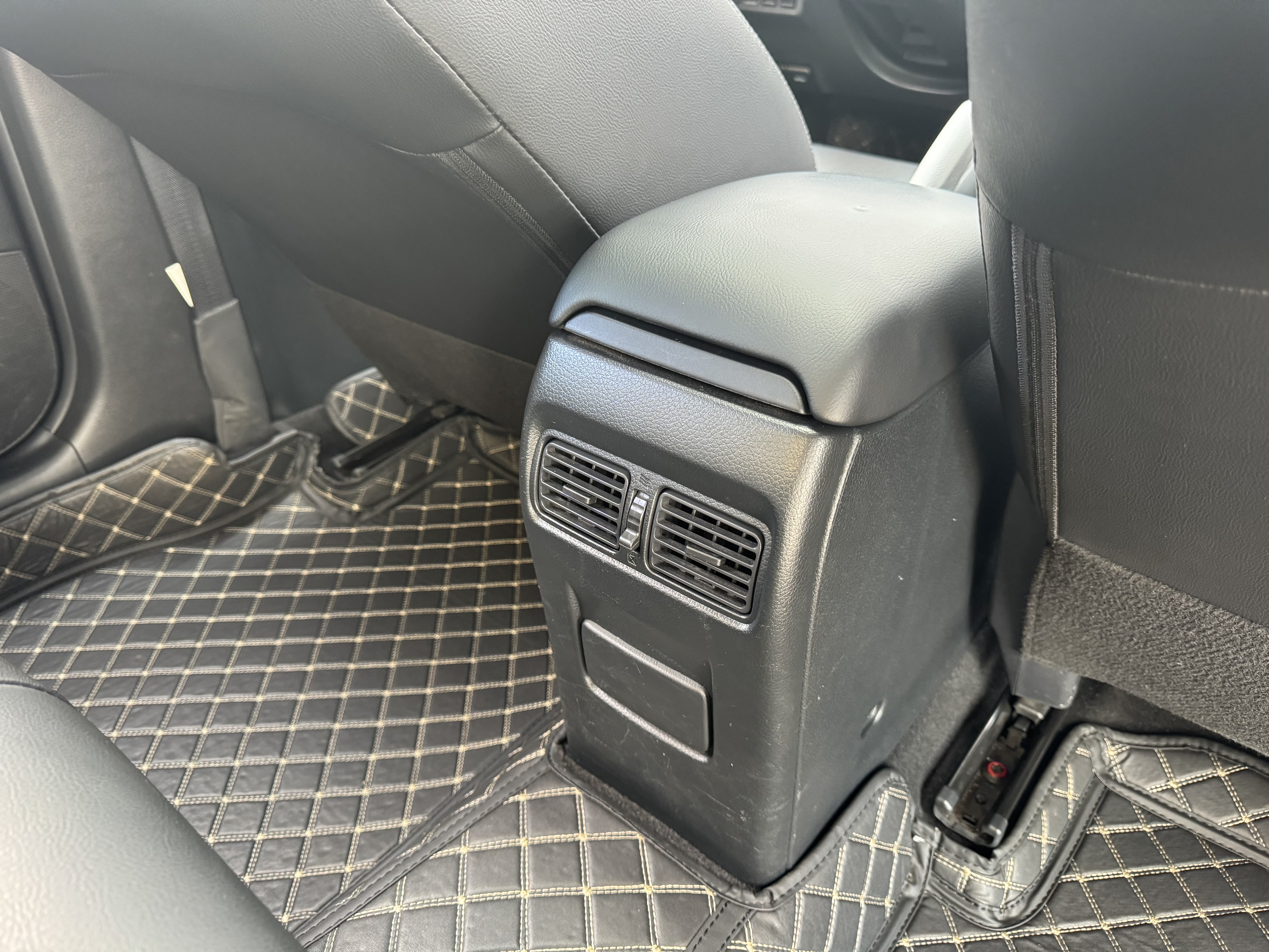 Nissan Sylphy 2022 car image #9