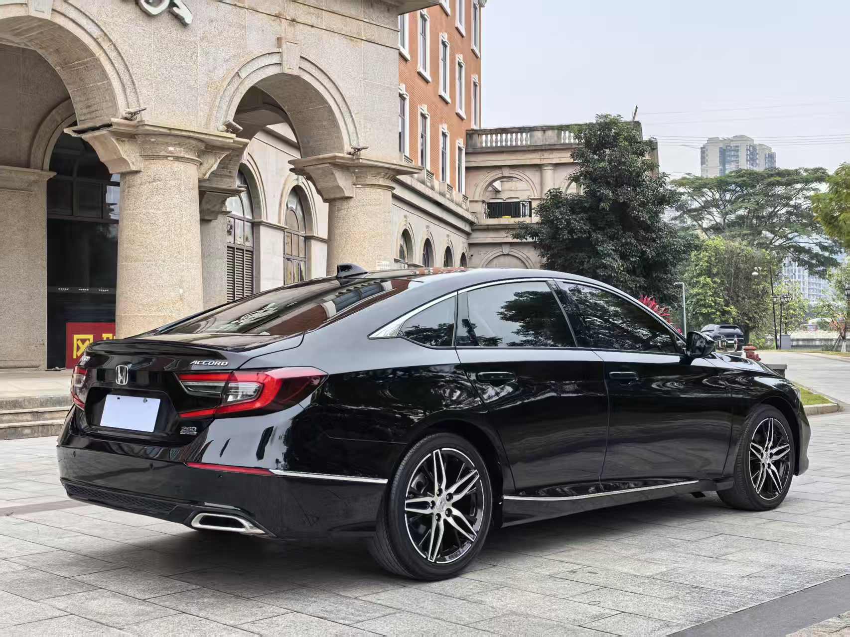 Honda Accord 2023 car image #9