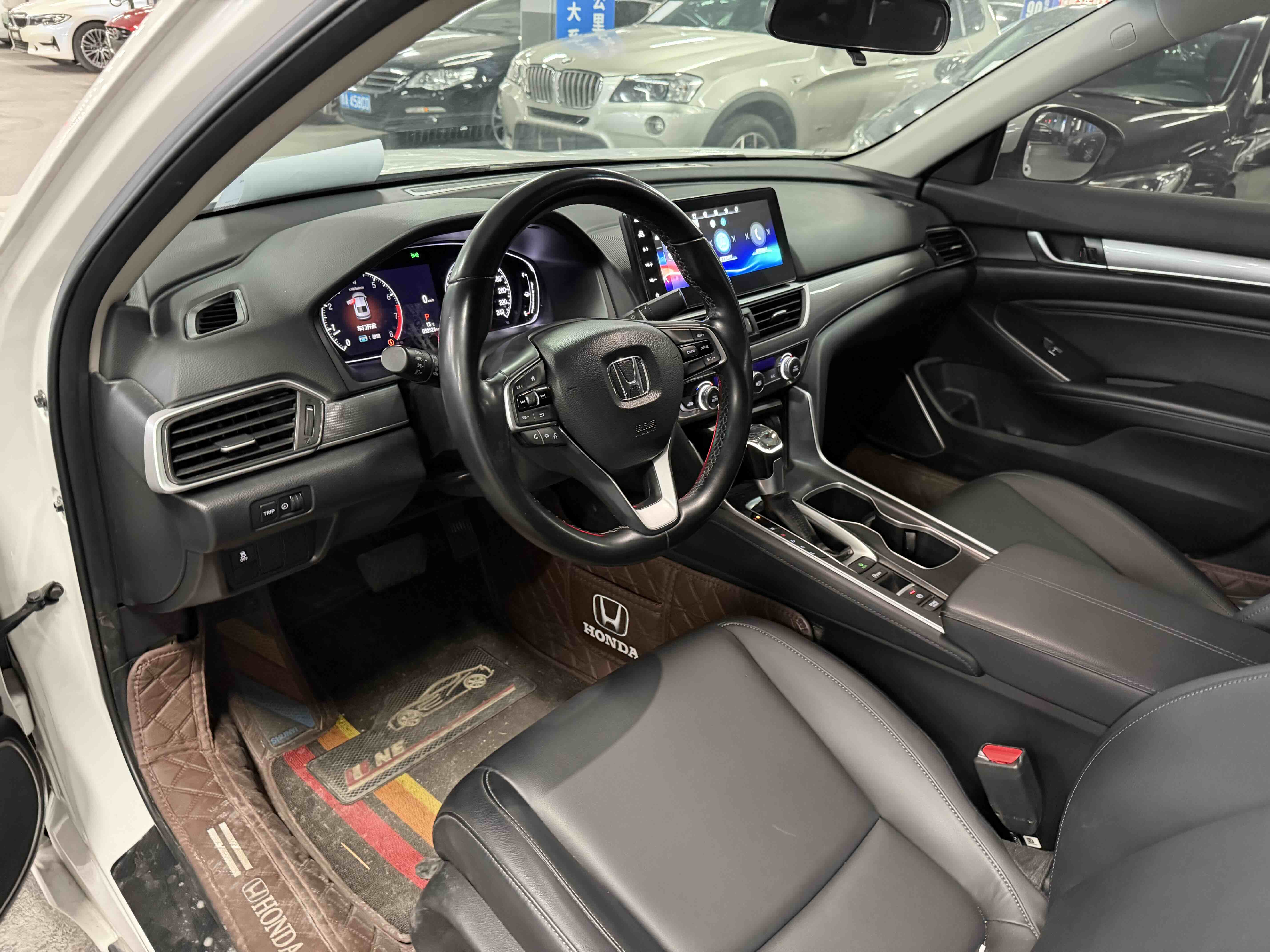 Honda Accord 2022 car image #9