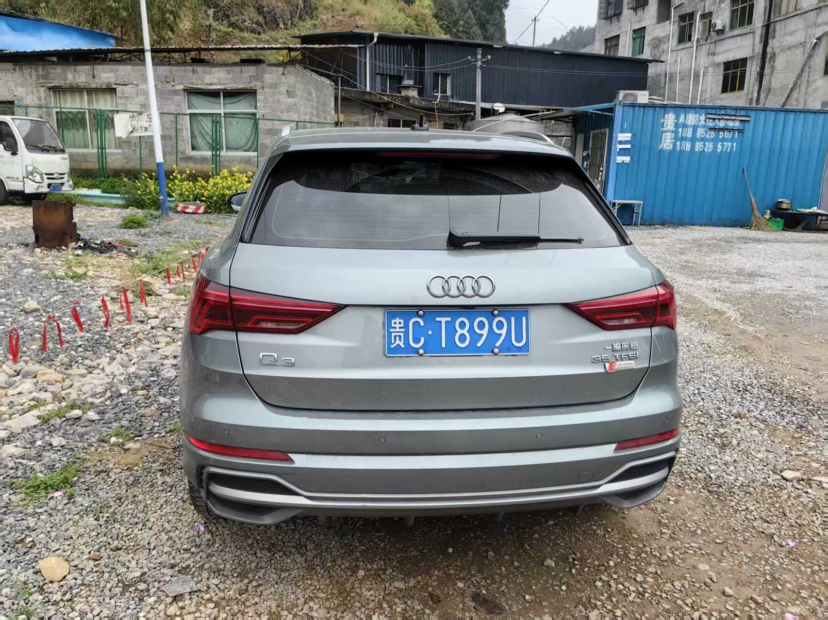 Audi Q3 2021 car image #9