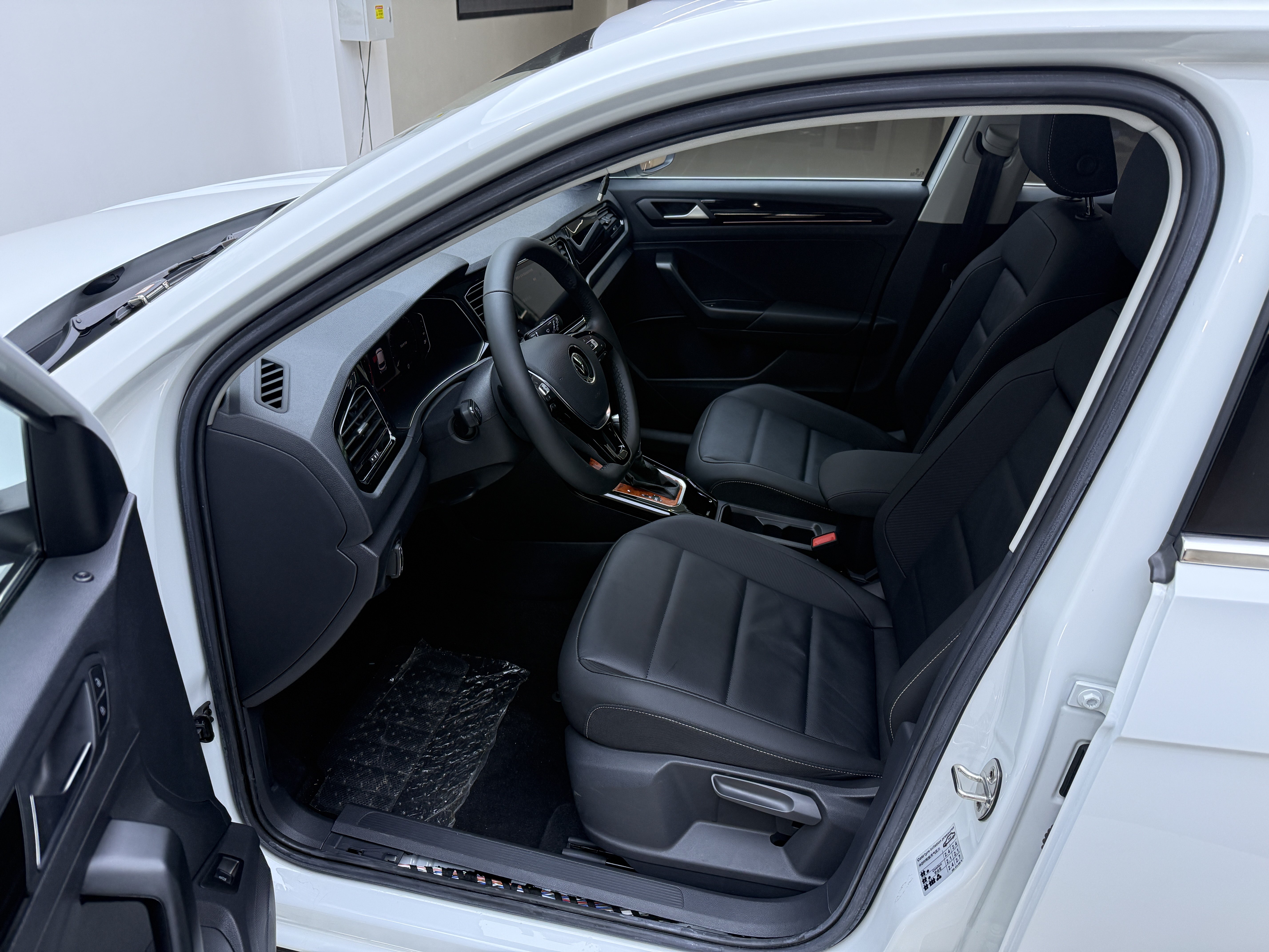 大众 T-ROC探歌 2022 汽车图片 #9