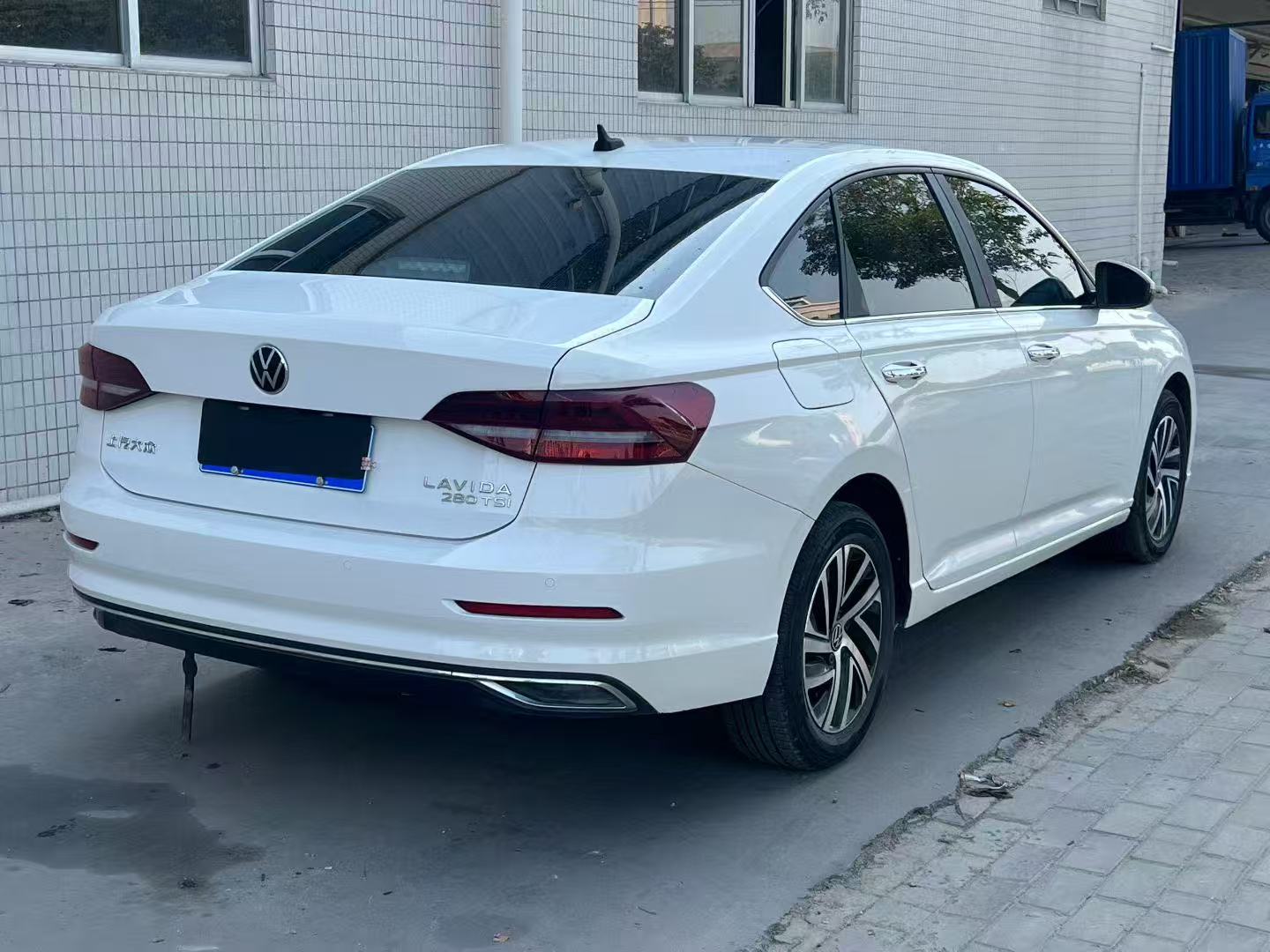 Volkswagen Lavida 2022 car image #9