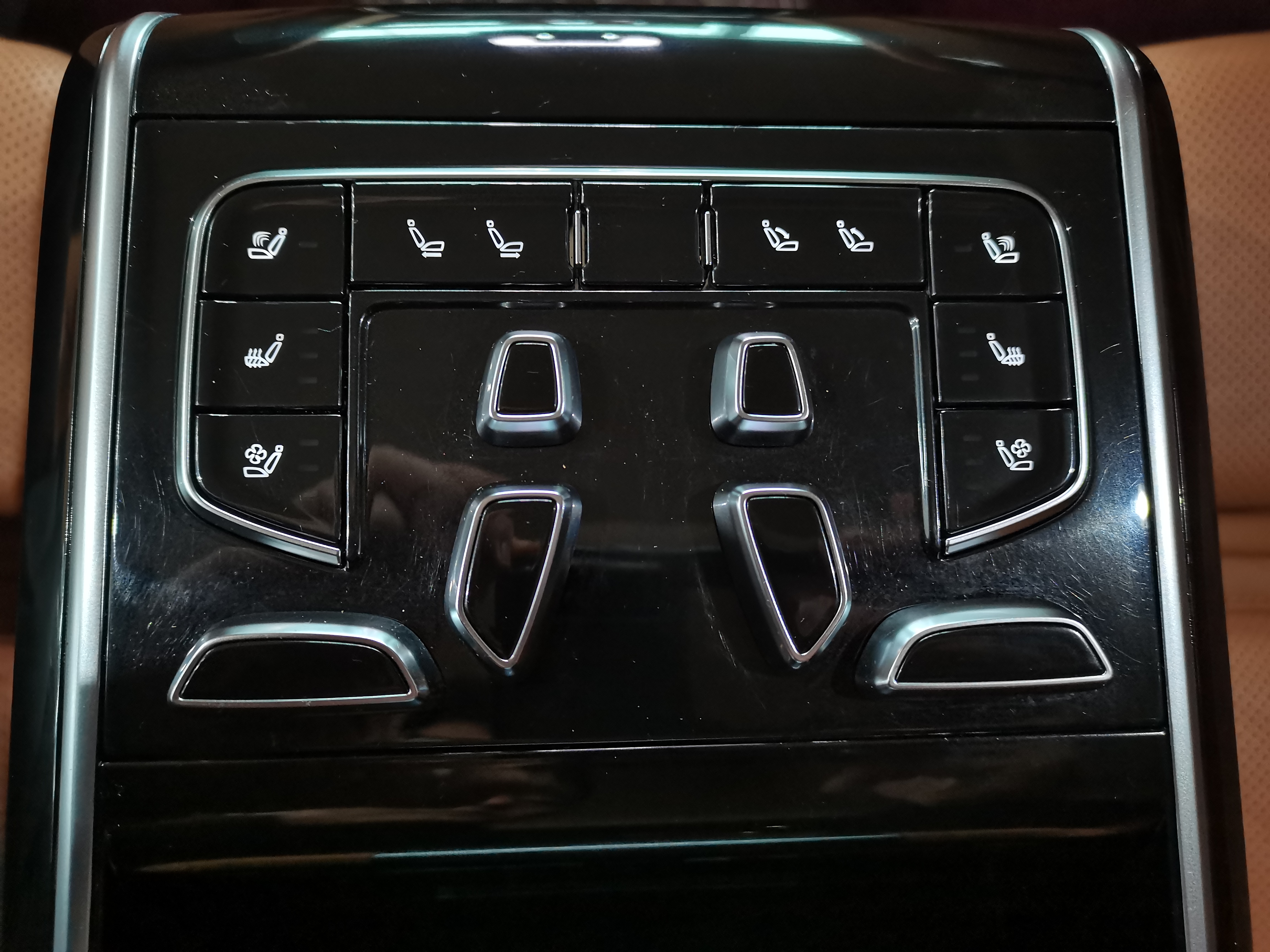 HongQi H9 2022 immagine di auto #9