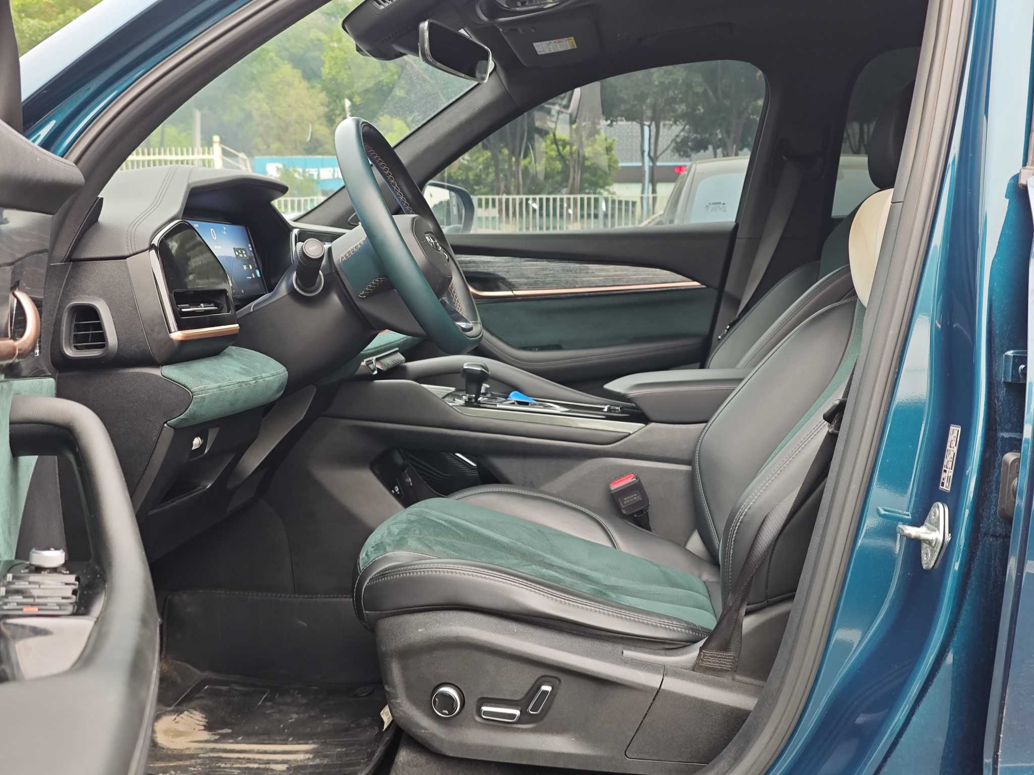 GEELY Monjaro 2023 изображение автомобиля #9