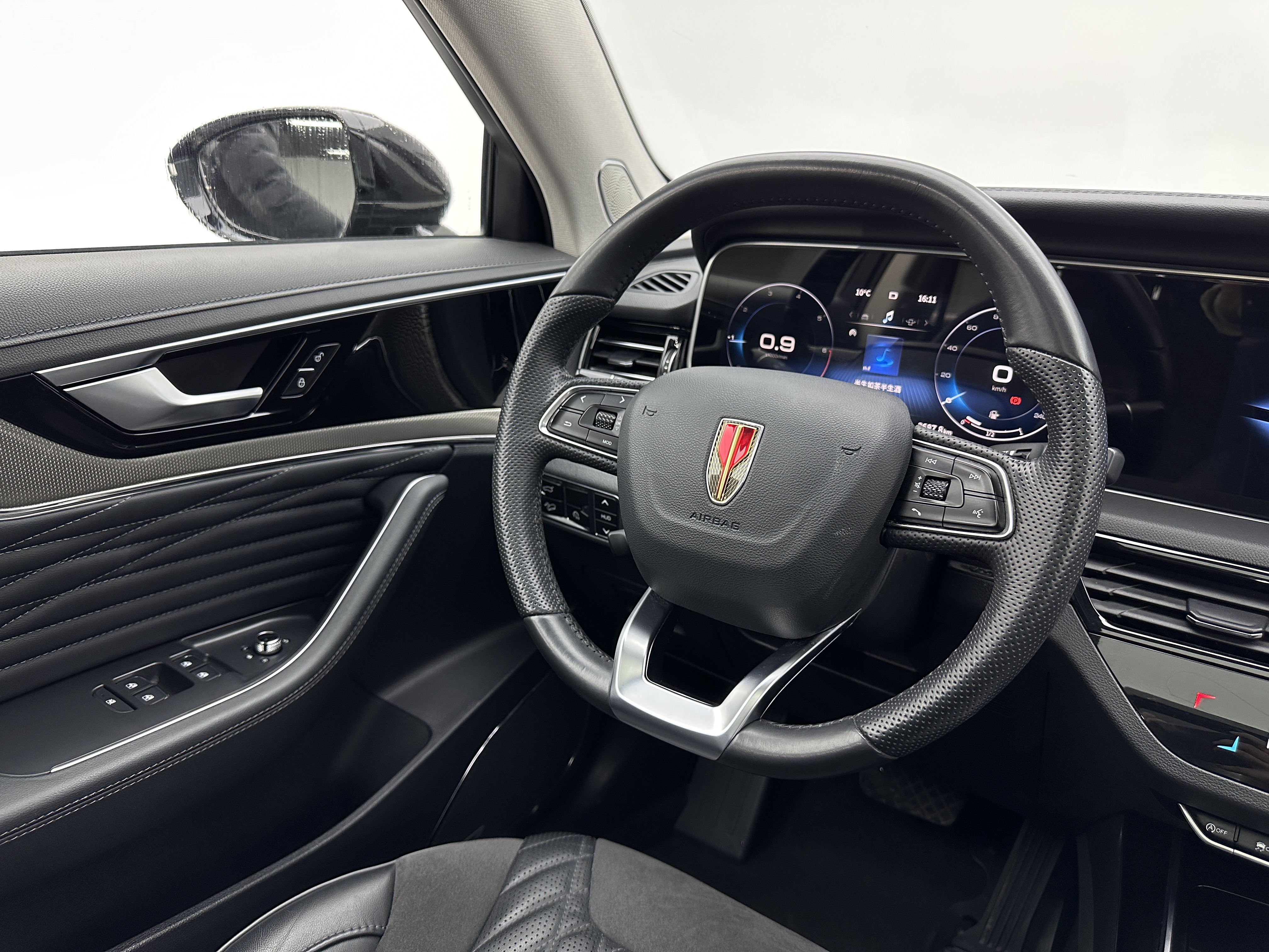 HongQi HS5 2023 car image #9