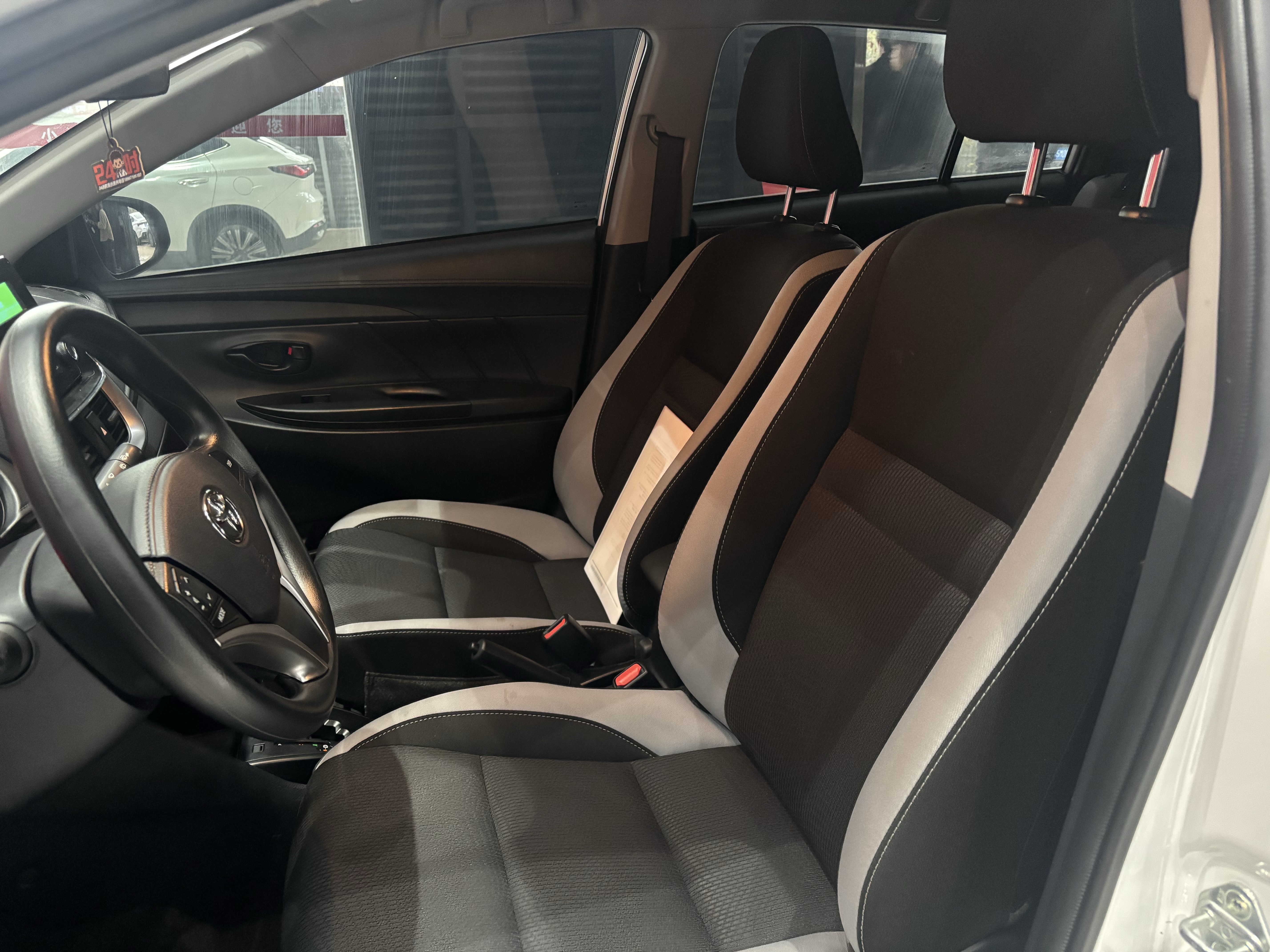 丰田 YARiS L 致炫 2023 汽车图片 #9