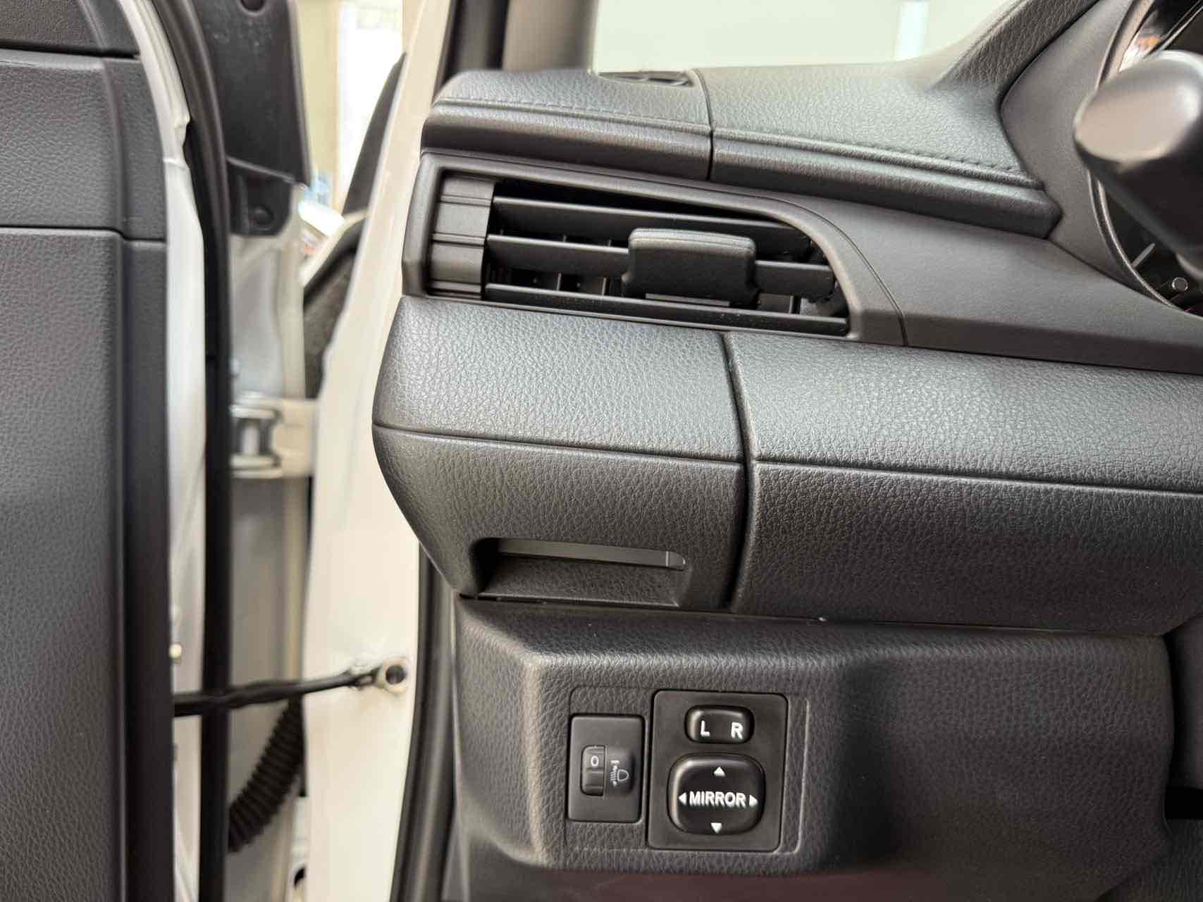 Toyota Yaris L Zhixuan 2022 immagine di auto #9