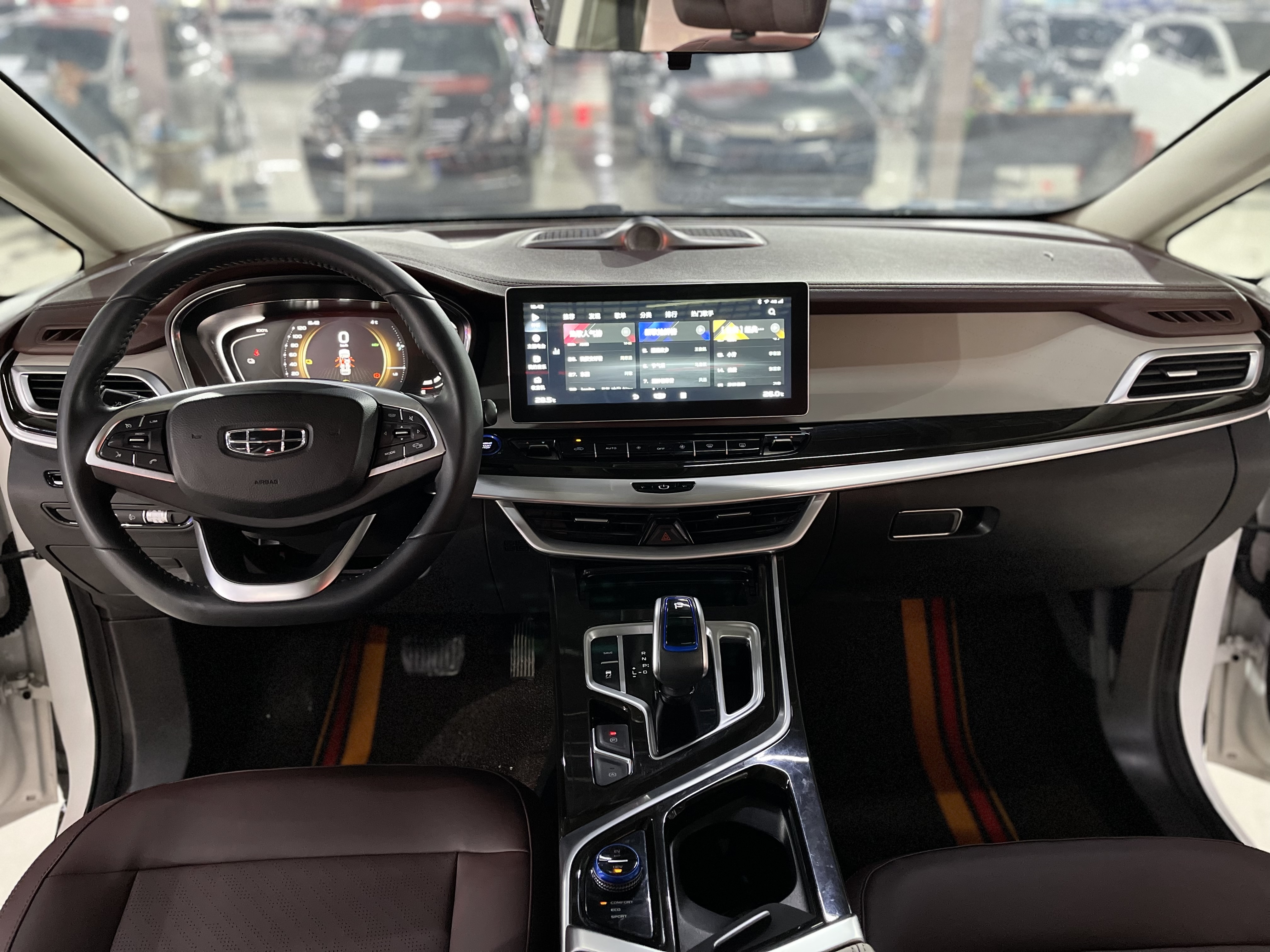 GEELY JiaJi New Energy 2022 car image #9