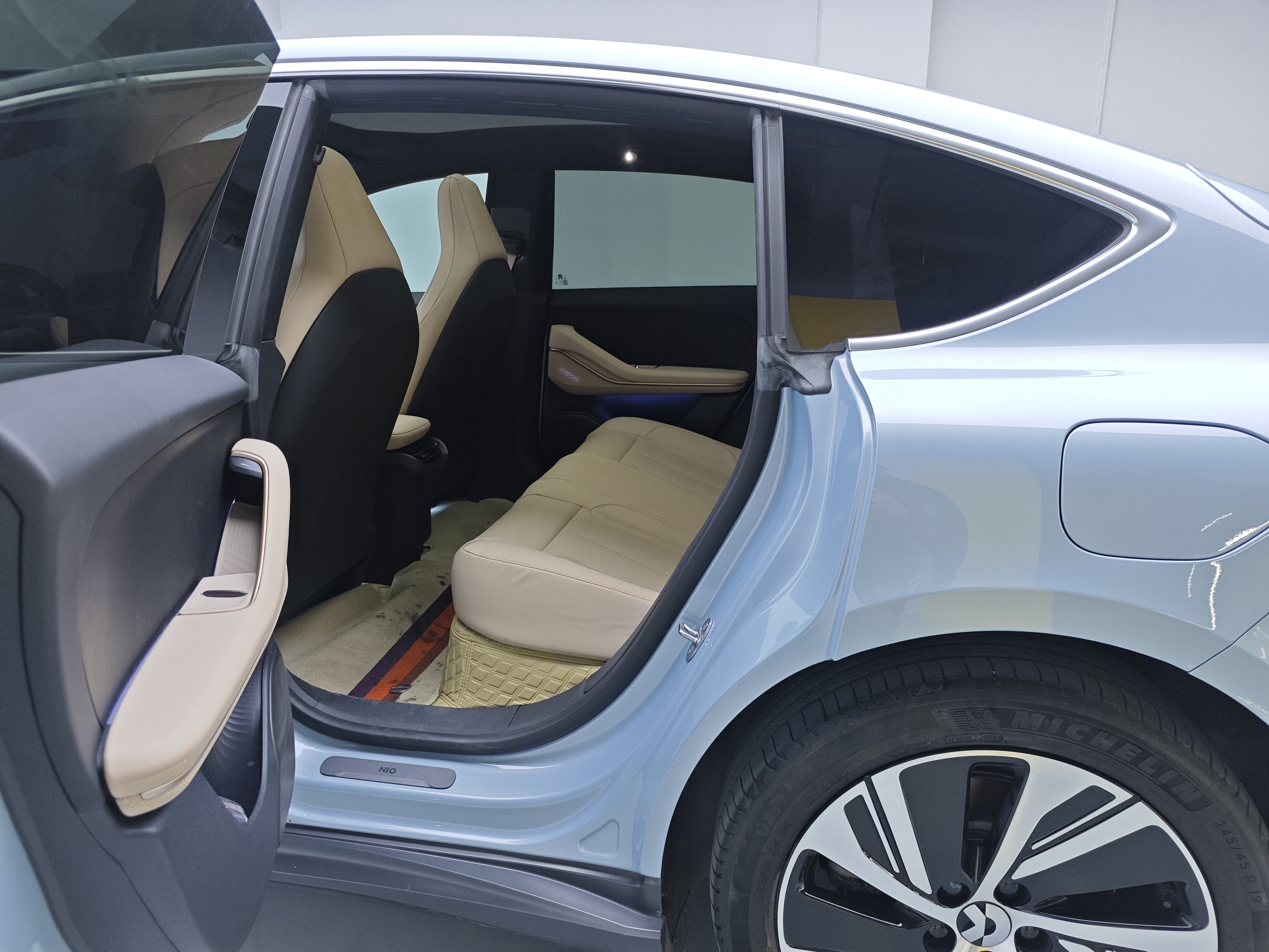 蔚来 蔚来ET5 2023 汽车图片 #9