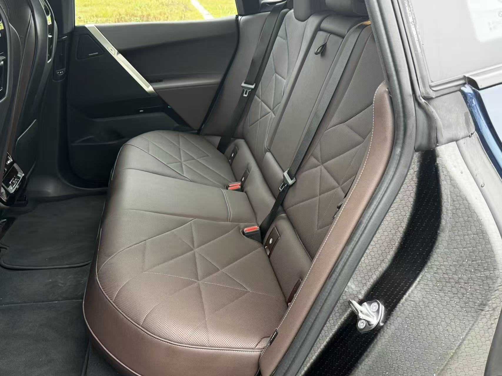 BMW iX 2023 #9 BMW iX 2023 car image #9