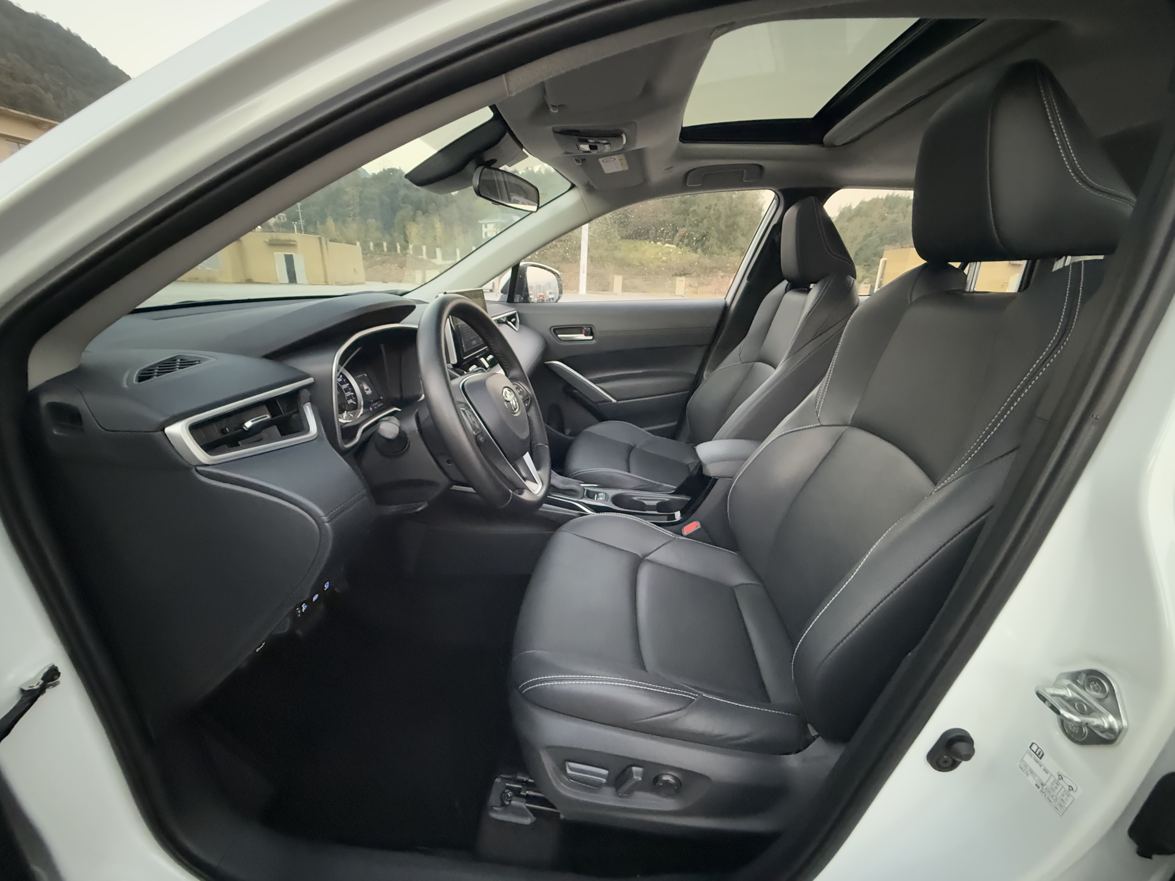 Toyota Frontlander 2022 immagine di auto #9