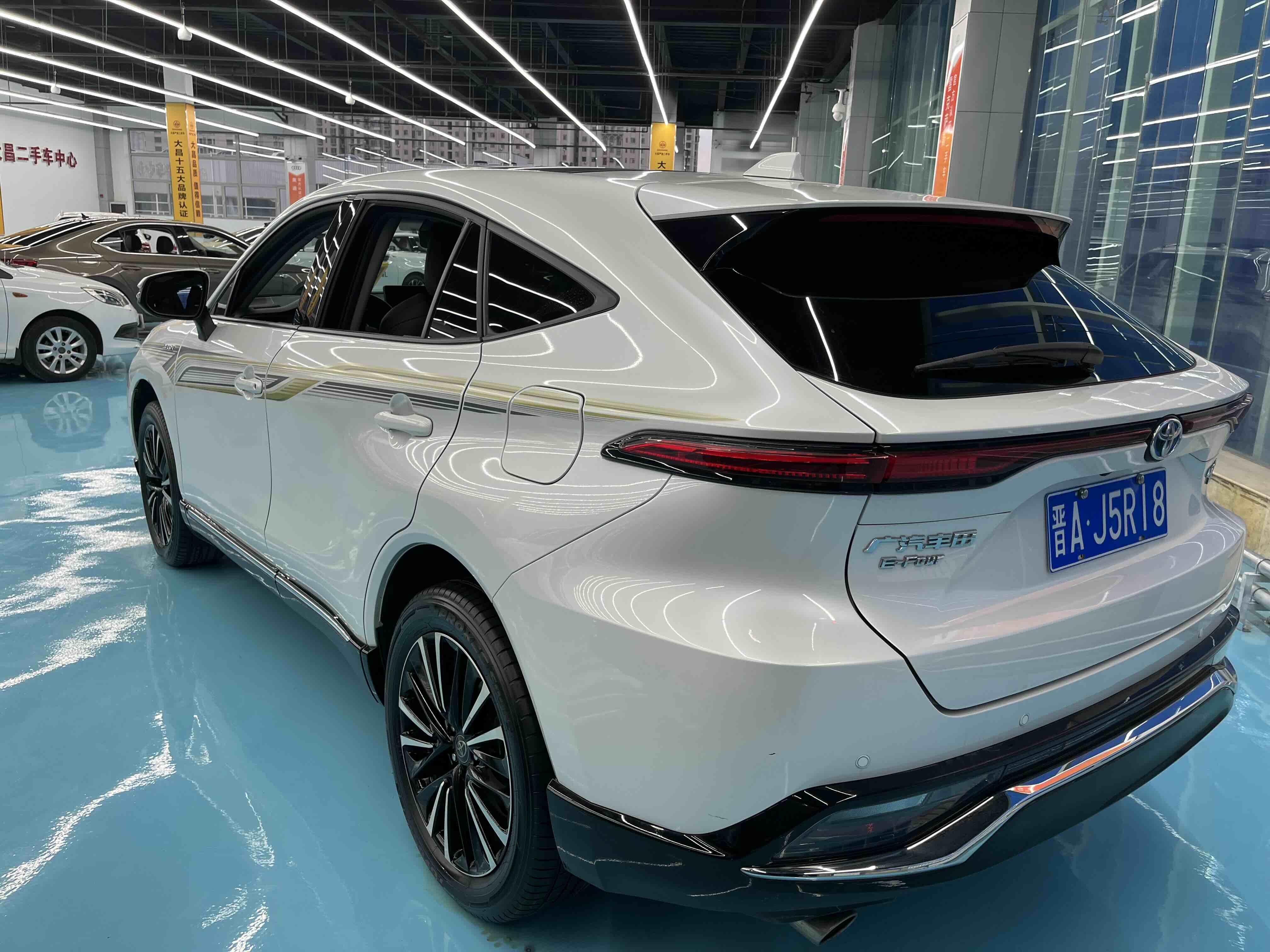 Toyota Venza 2022 car image #9