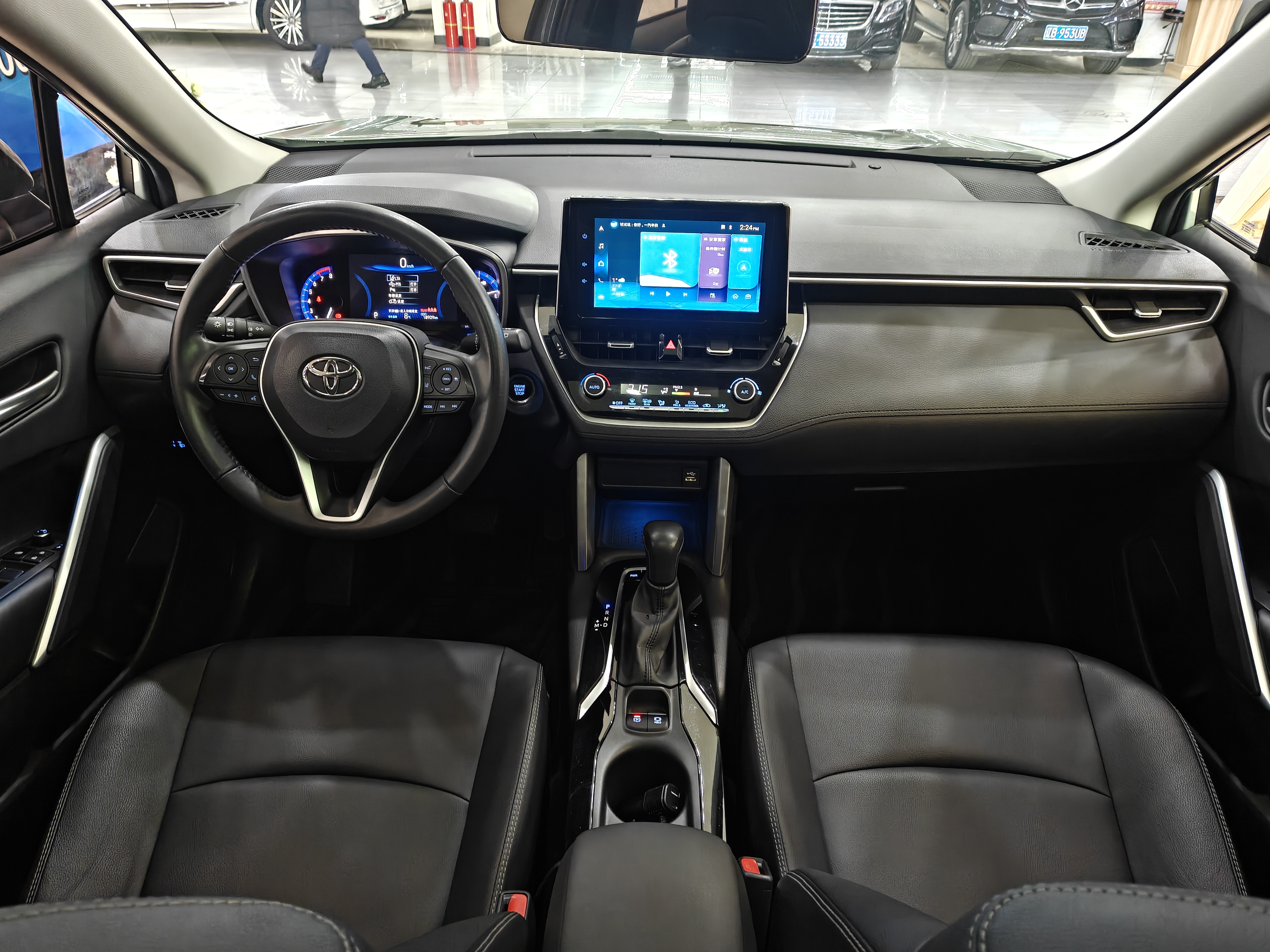 Corolla Cross 2022 car image #9