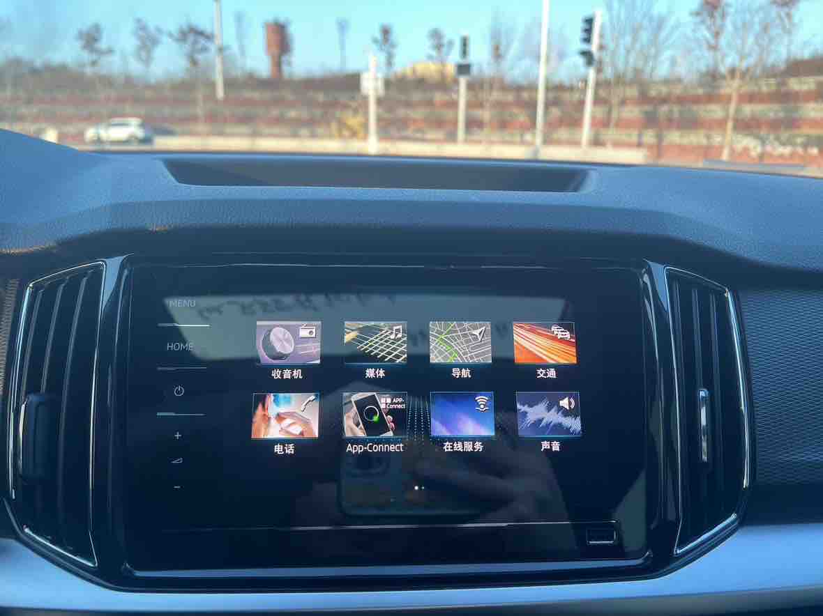 Skoda Kamiq 2022 #9 Skoda Kamiq 2022 car image #9