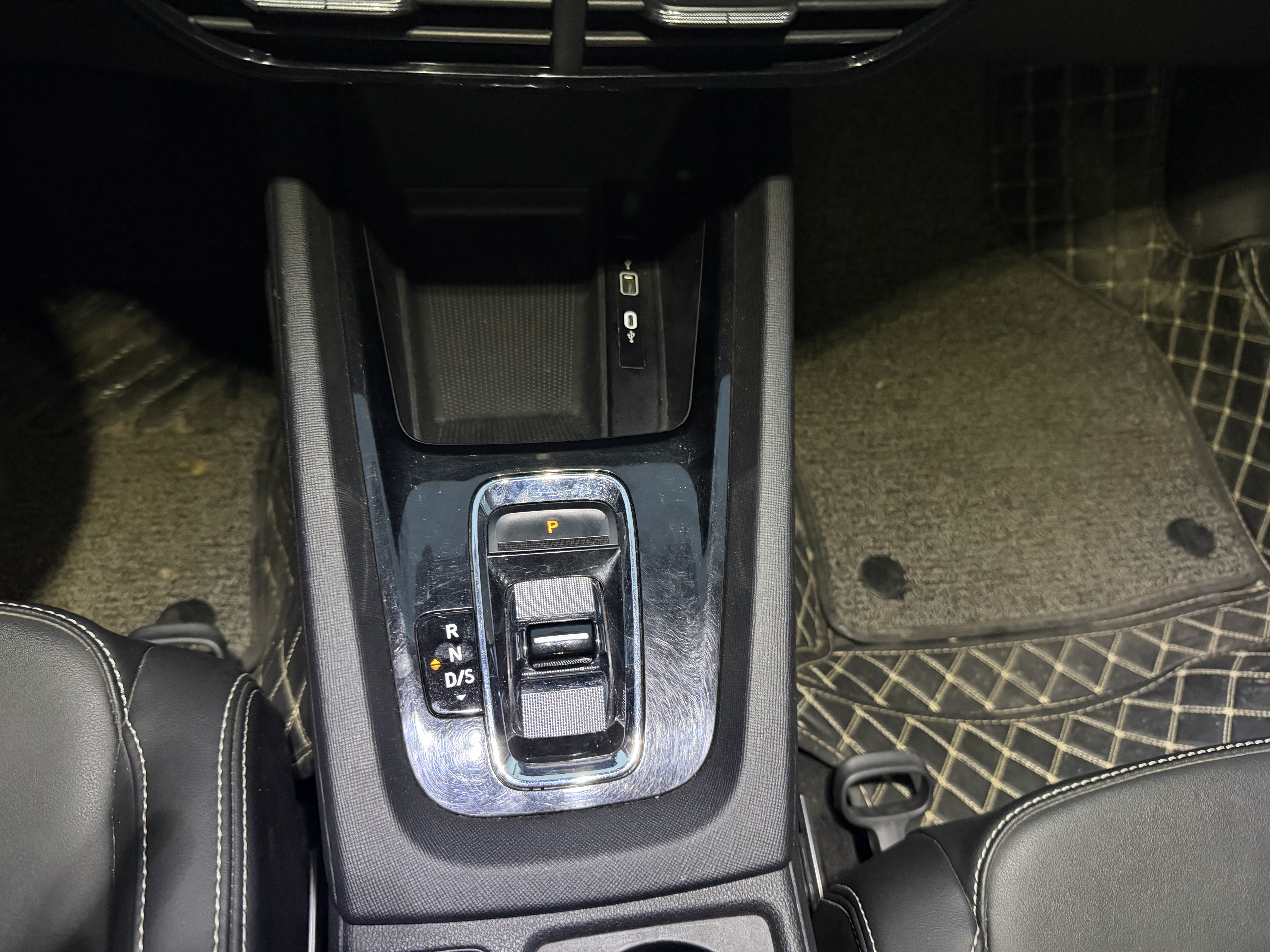 Skoda Octavia 2022 car image #9