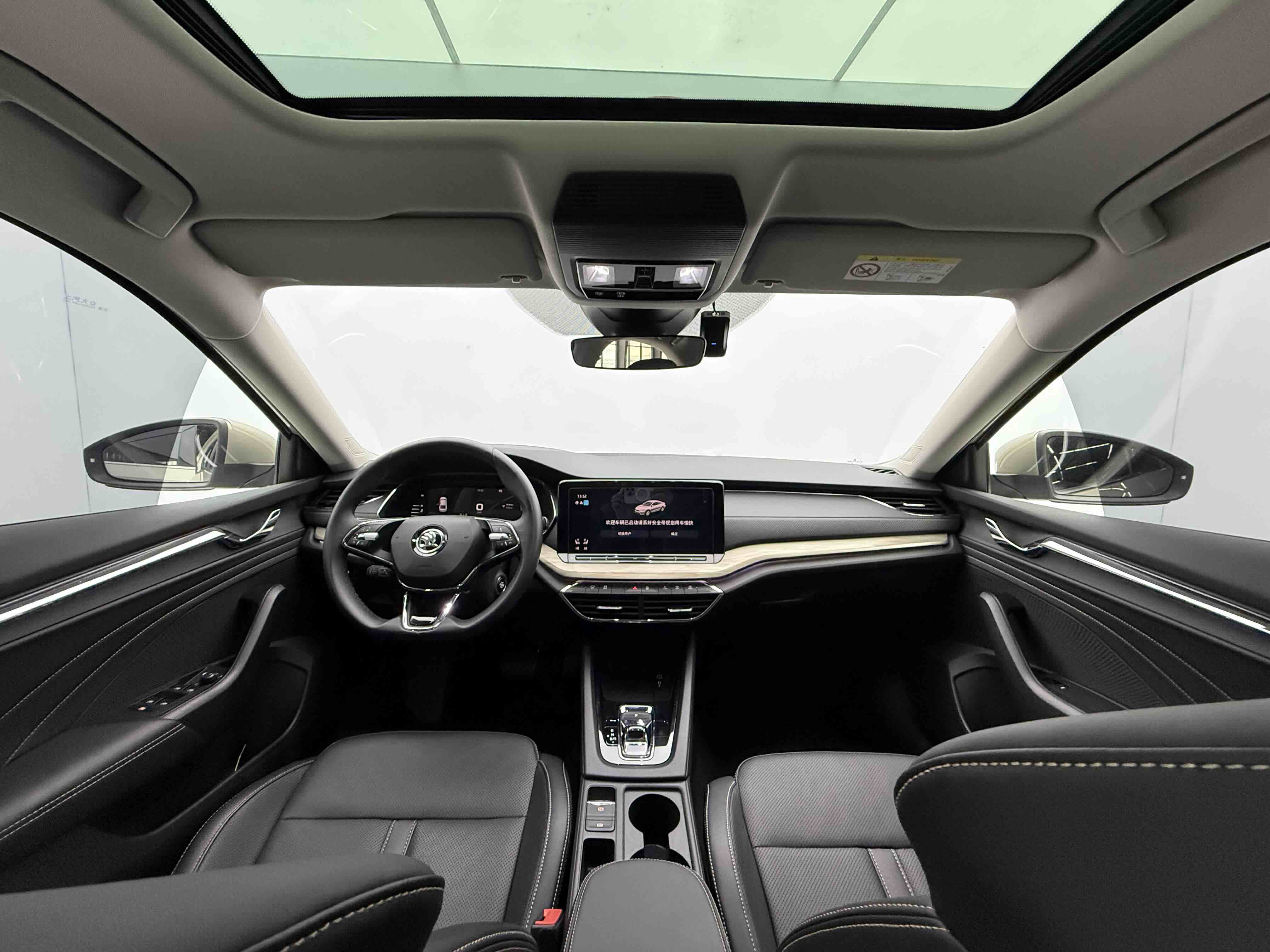 Skoda Octavia 2022 #9 Skoda Octavia 2022 car image #9