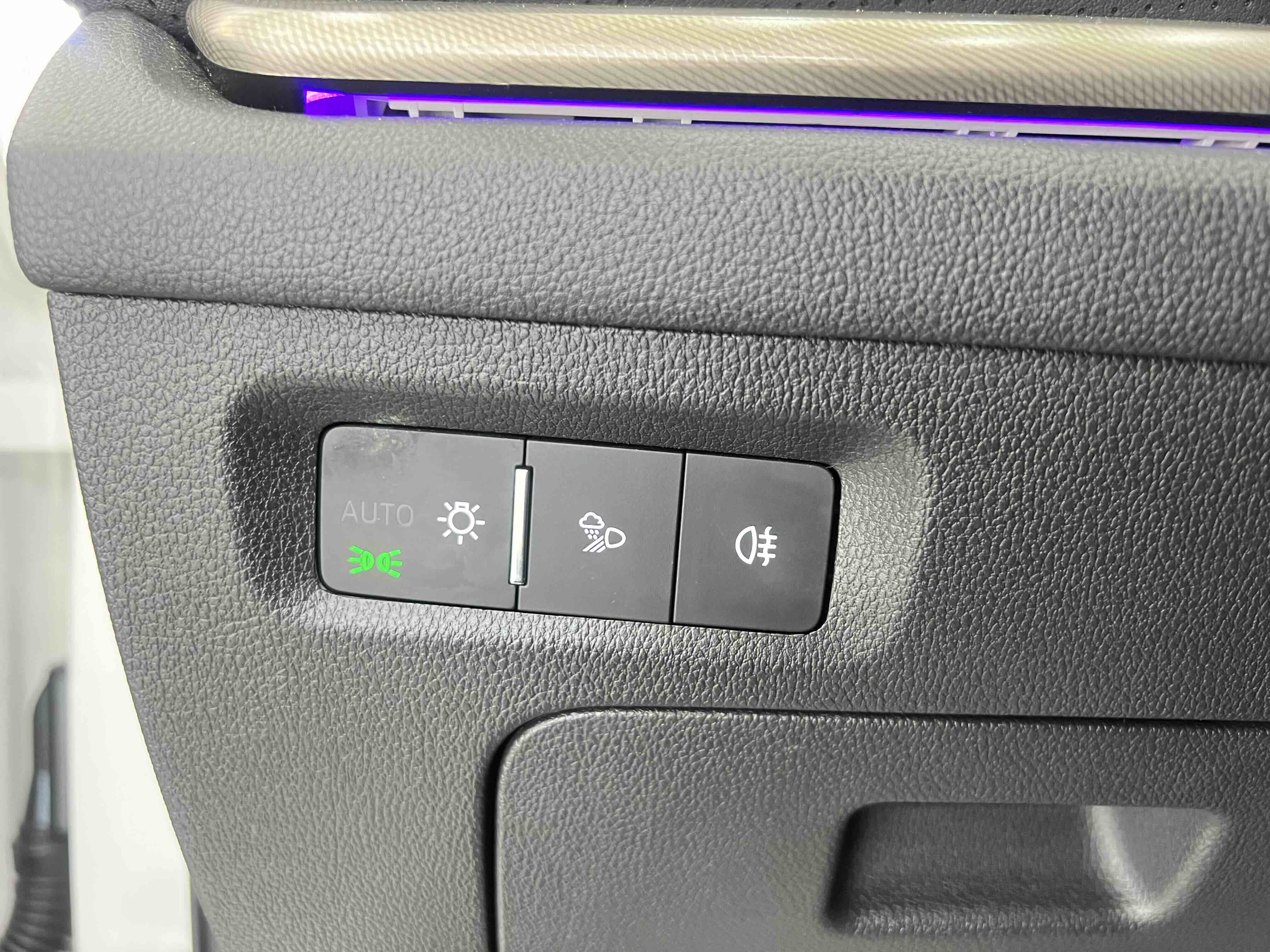 Skoda Octavia 2022 #9 Skoda Octavia 2022 car image #9