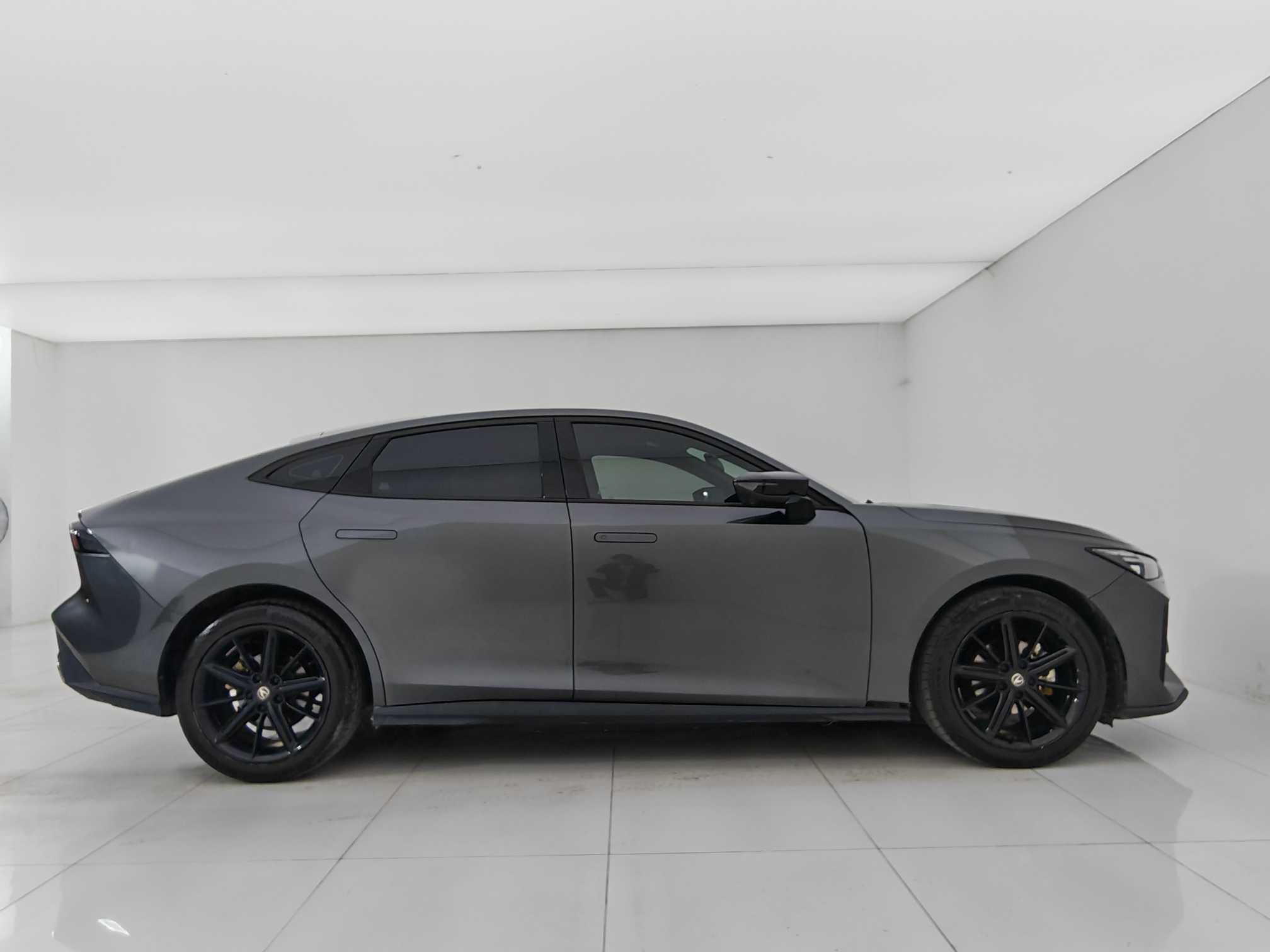 Changan UNI-V 2022 immagine di auto #9